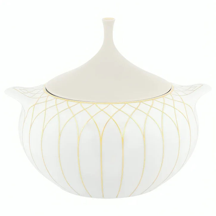 Terrace Porcelain Tureen in White and Gold - The Mayfair Hall