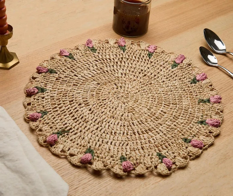 Tulip Floral Placemats – Hand-Crocheted Raffia Palm Floral Placemats – Spring Table Decor - The Mayfair Hall