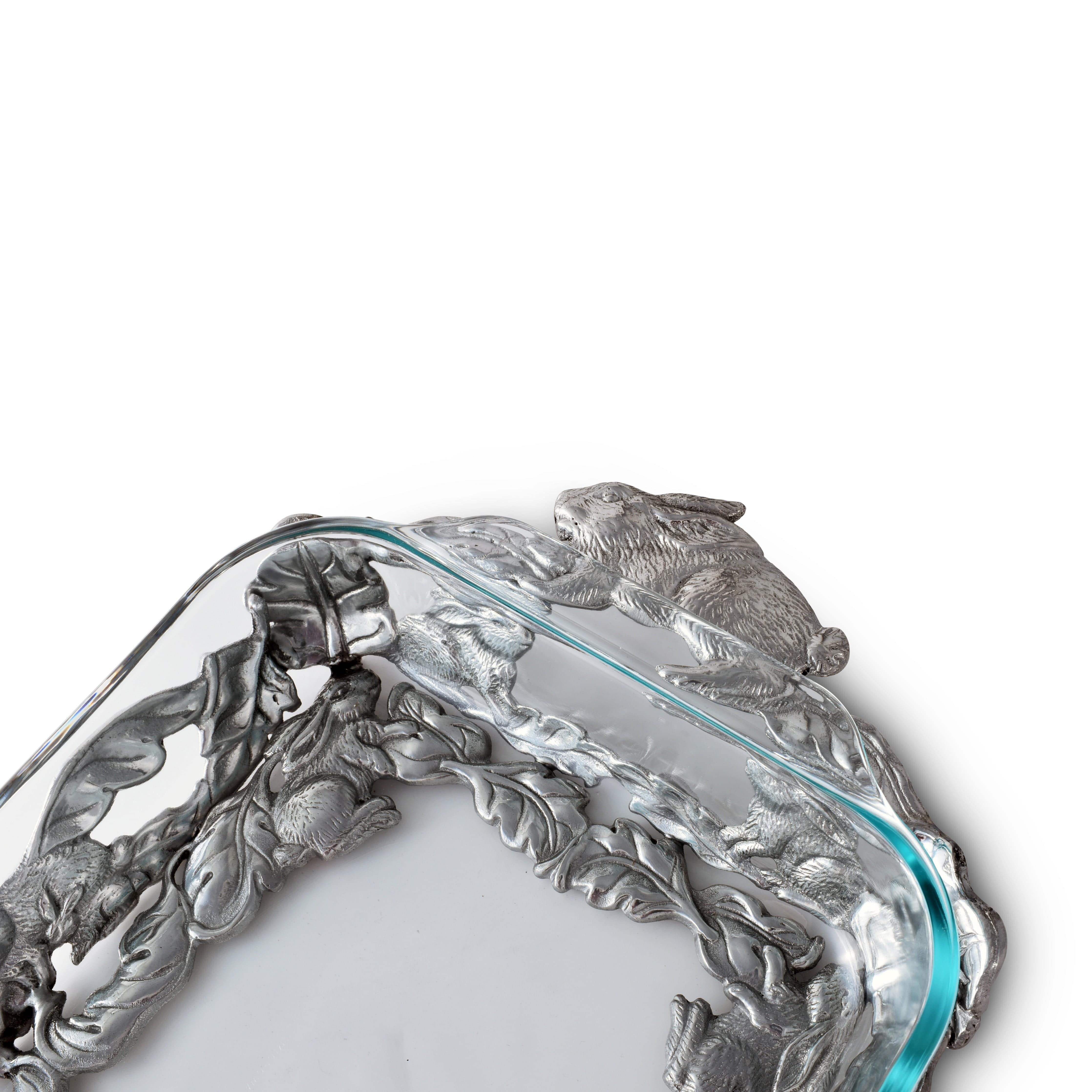 Bunny 3-Qt Casserole W/Pyrex