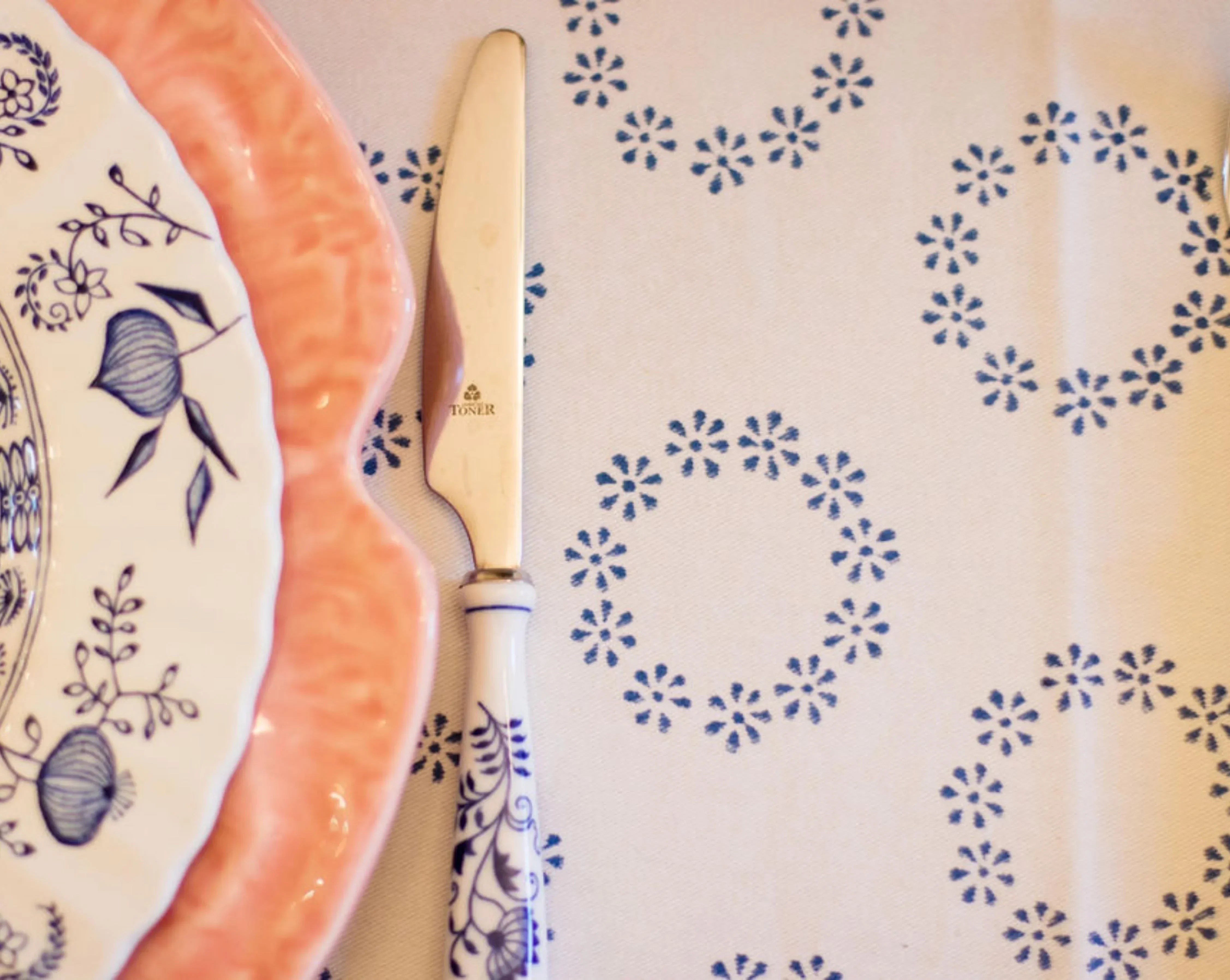 Immaculata | Tablecloth - The Mayfair Hall