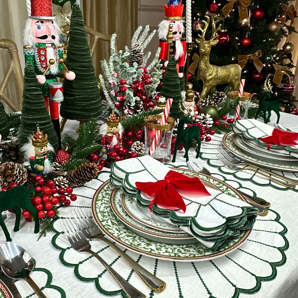 100% Linen - Studio Collection: Pippa Placemat - White/Dark Green (Set of 4)