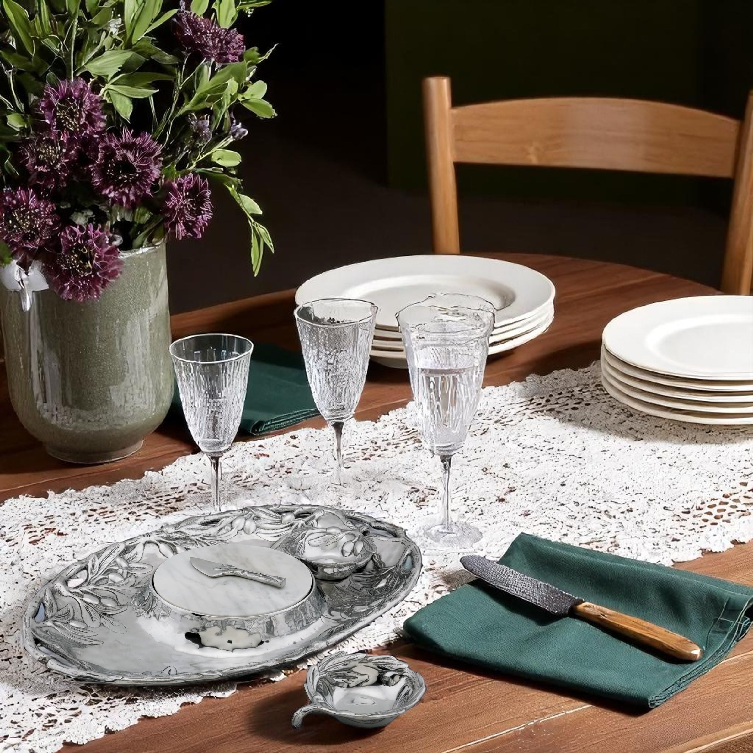 Olive Entertainment Tray