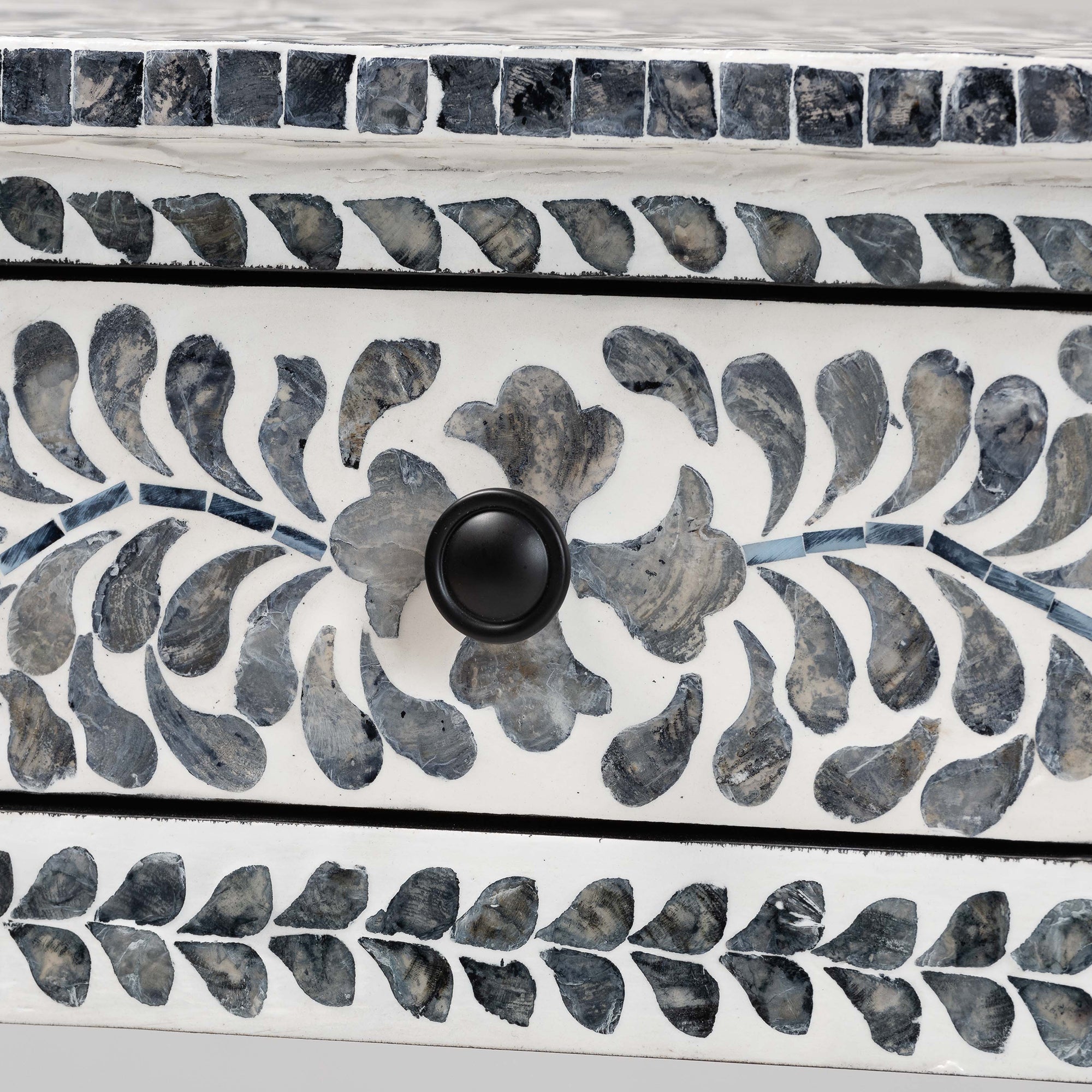 Koch Shell Console Table