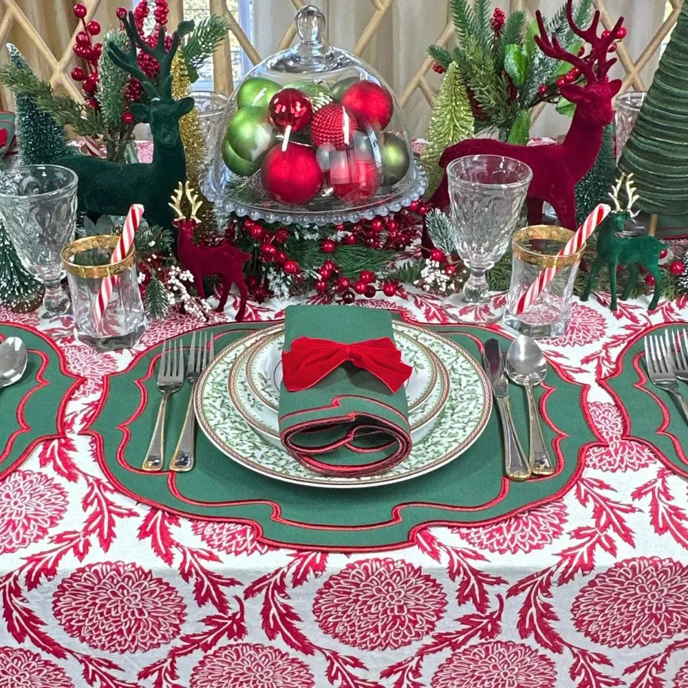 Christmas Belle Napkin (Set of 4) - The Mayfair Hall