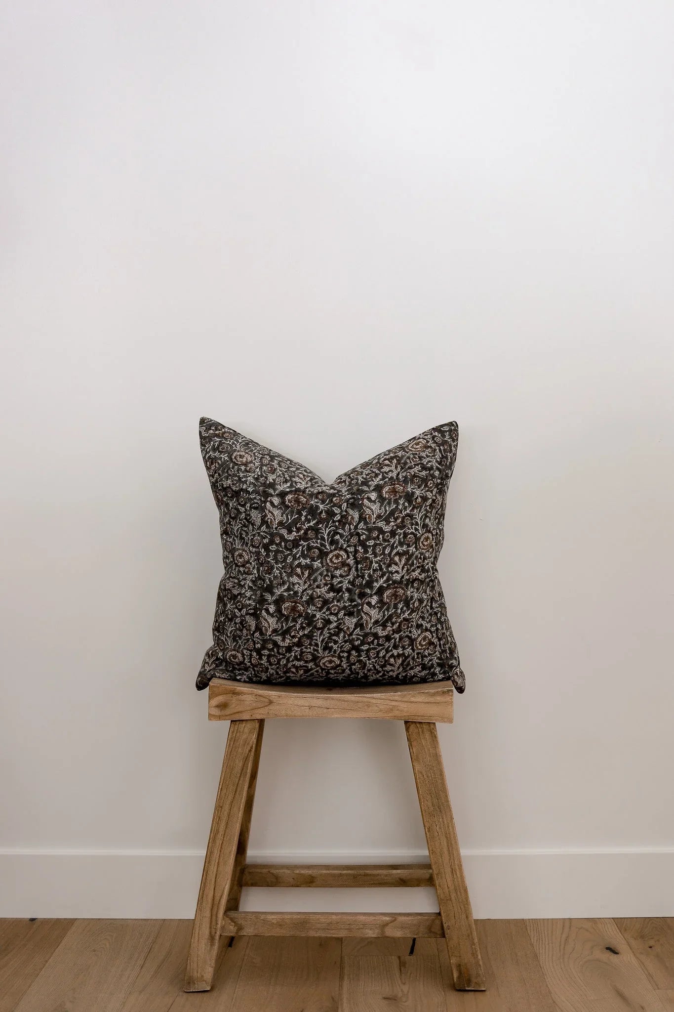 Marlow Floral Pillow Cover - The Mayfair Hall