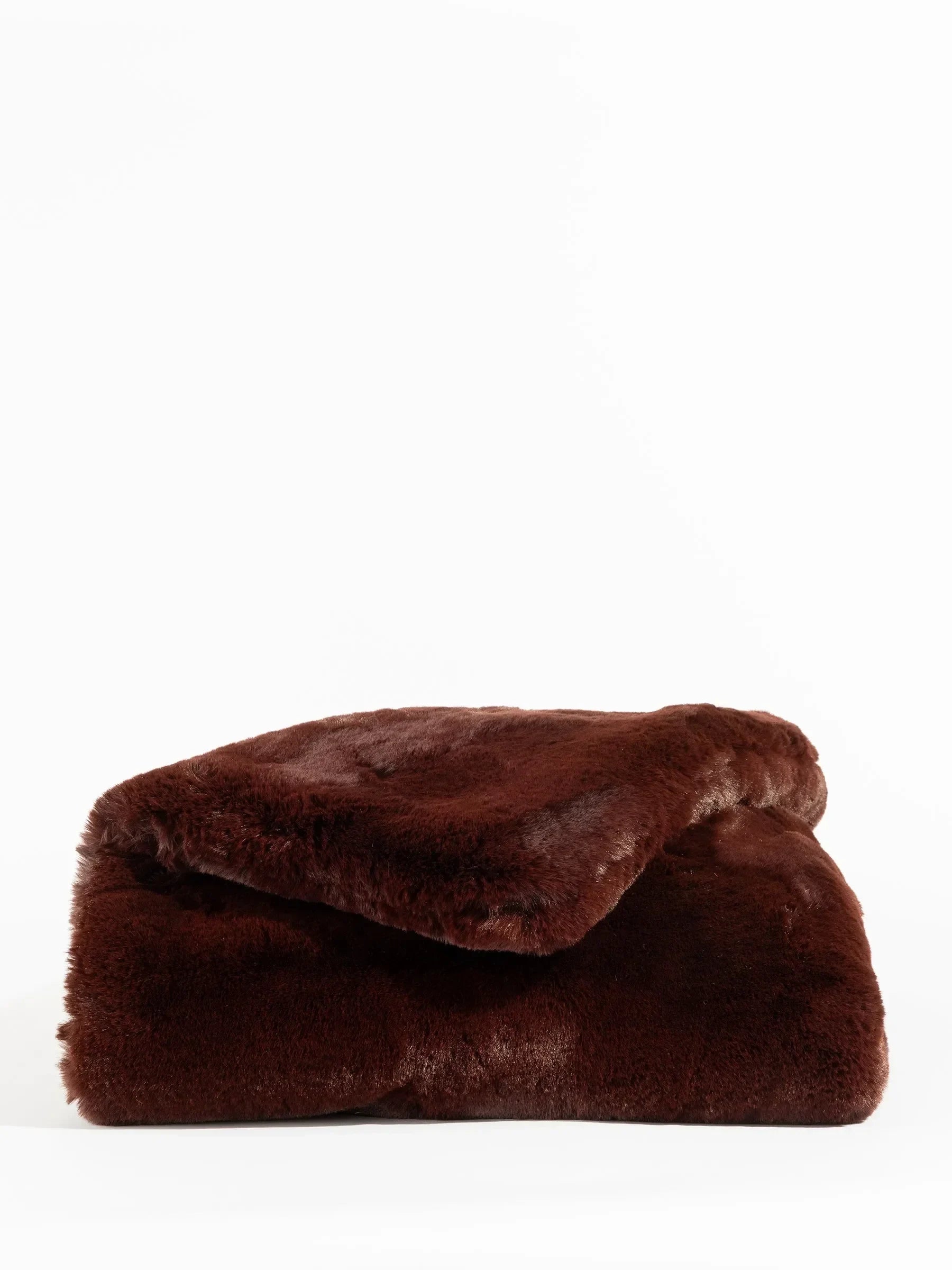 Cuddle Blanket with Faux Fur-like Texture - The Mayfair Hall