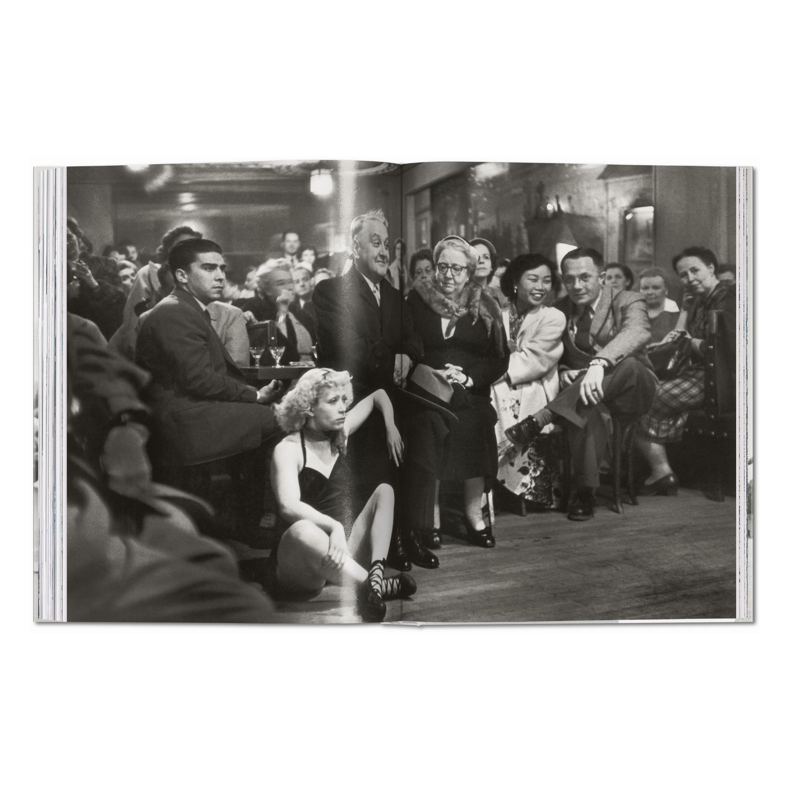 Robert Doisneau. Paris (German, French, English)