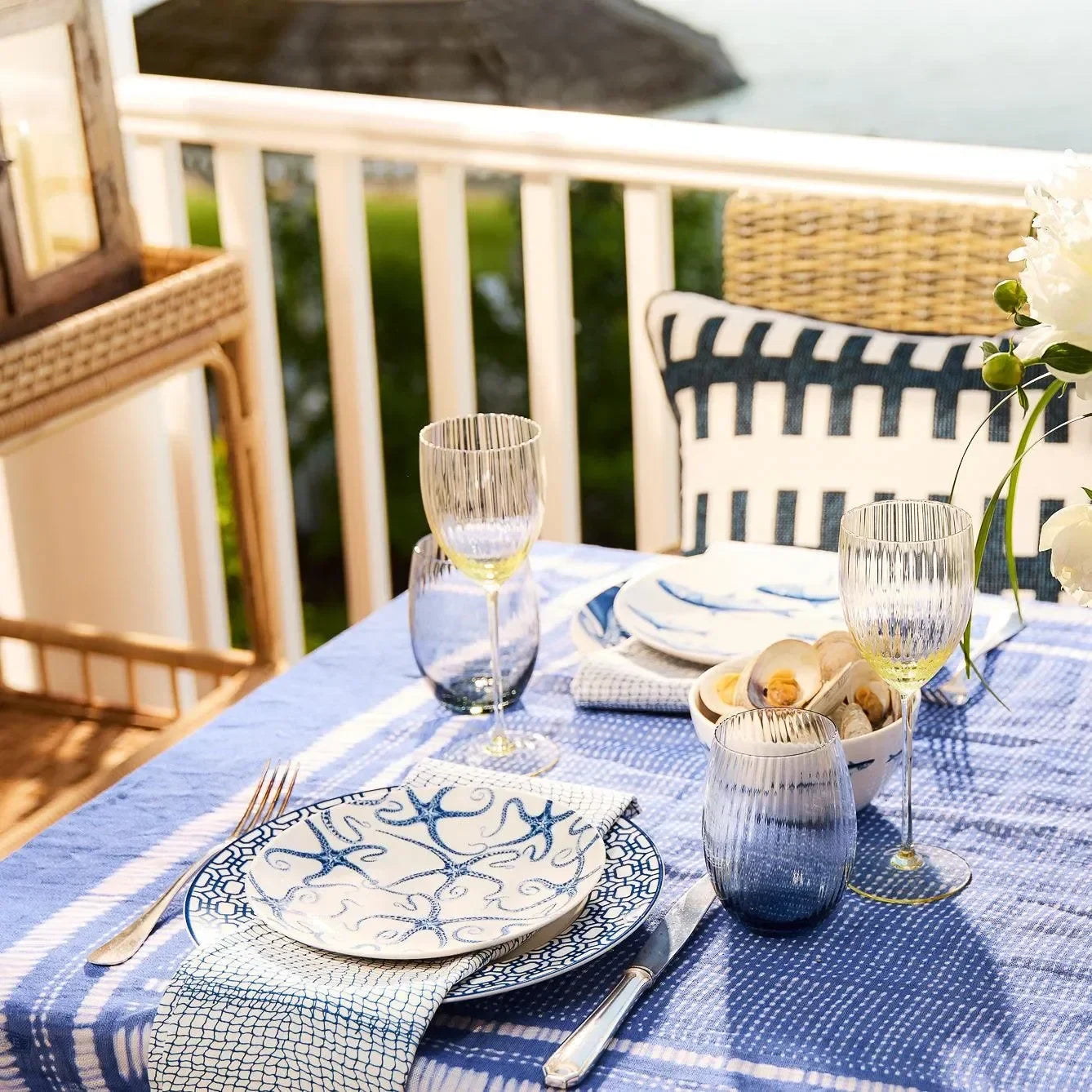 Quinn Wine Glasses 10 Oz. (Set of 2) - The Mayfair Hall