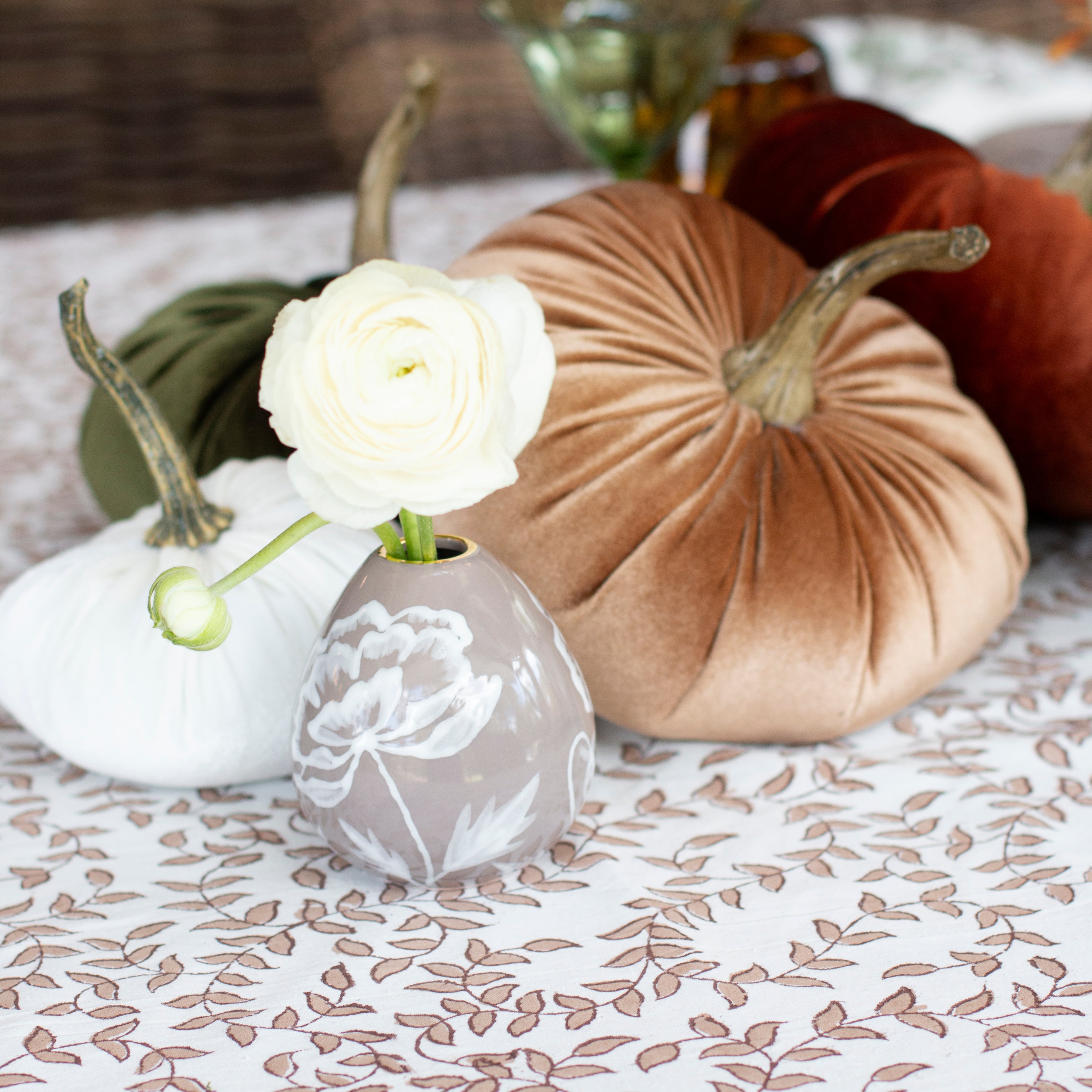 Fleur Bud Vase in Classic Poppy