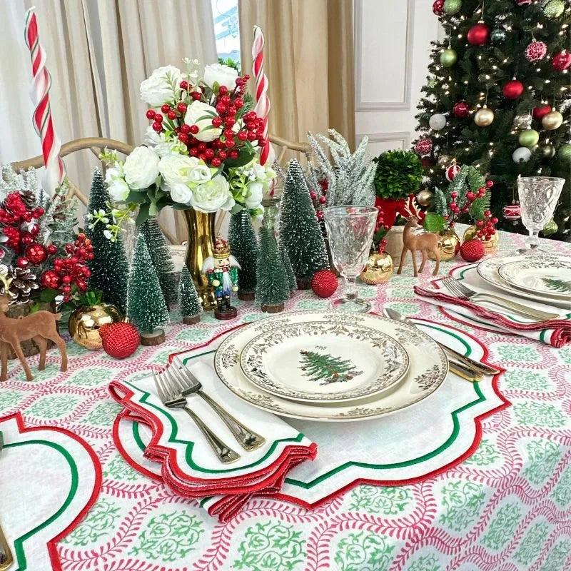 Studio Collection: Parker Placemats - Christmas (Set of 4) - The Mayfair Hall