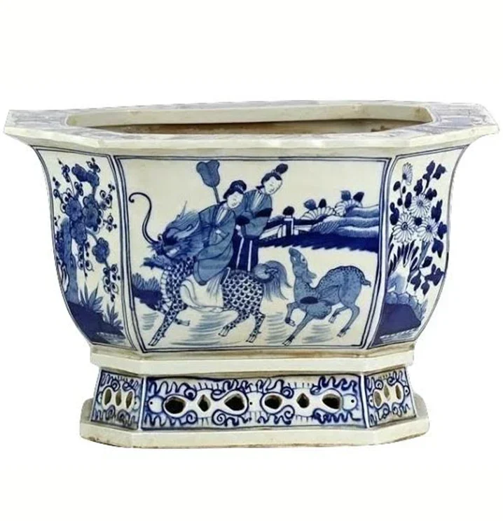 Figurine Scalloped Pierced Planter - The Mayfair Hall