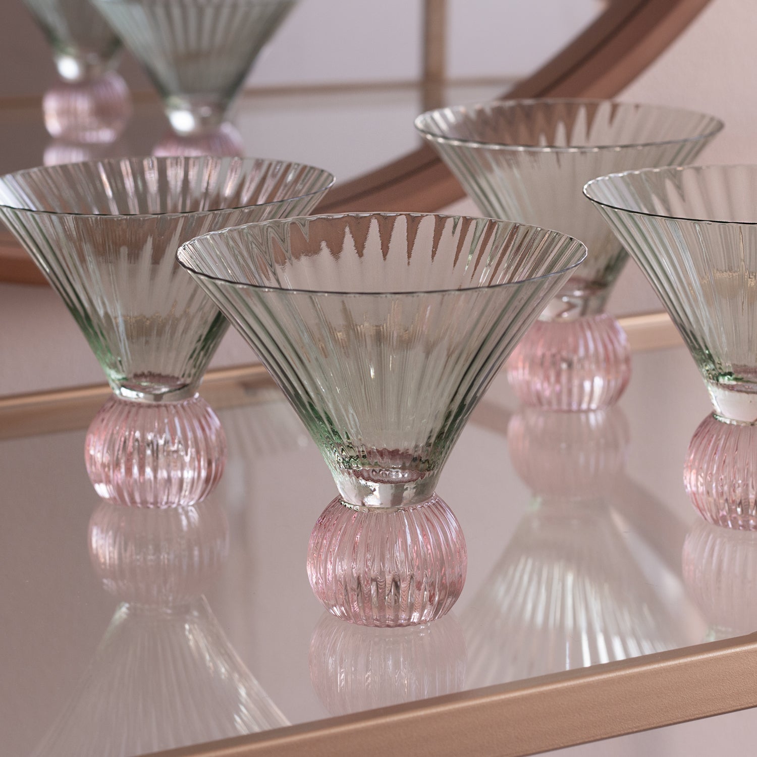 GLASS Venice Martini Set of 4 (Green and Pink)