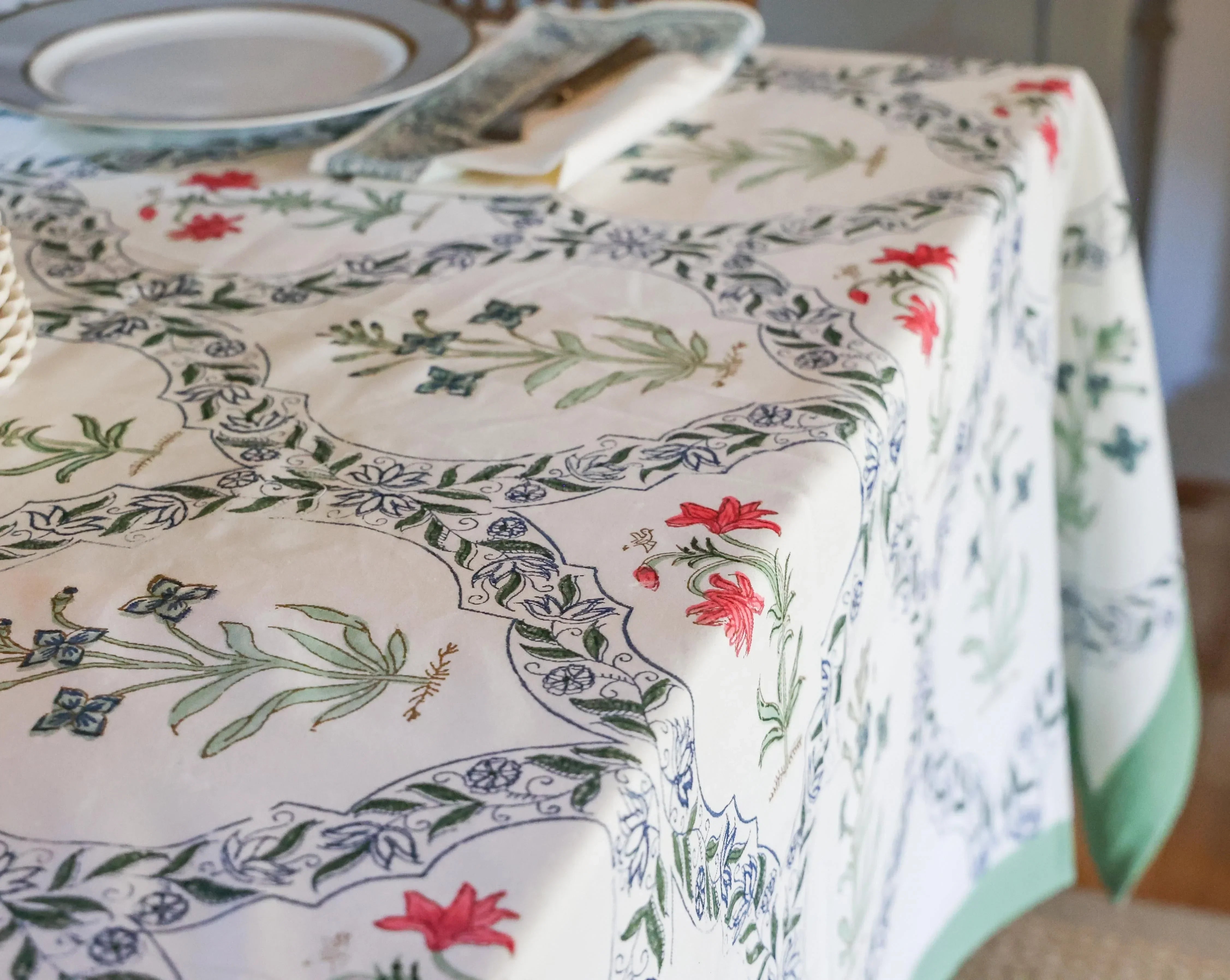 Fátima | Tablecloth - The Mayfair Hall