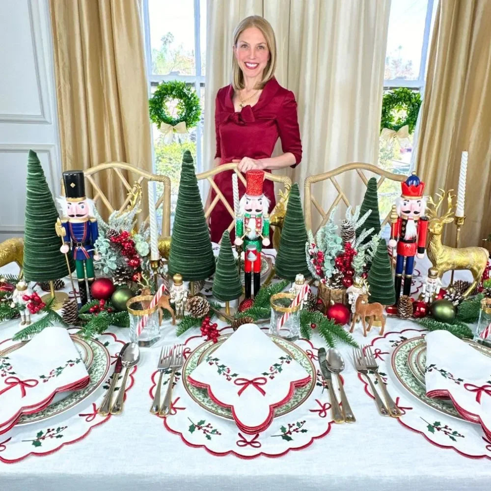 Studio Collection: Holly & Bows - Napkin (Set of 4) - The Mayfair Hall