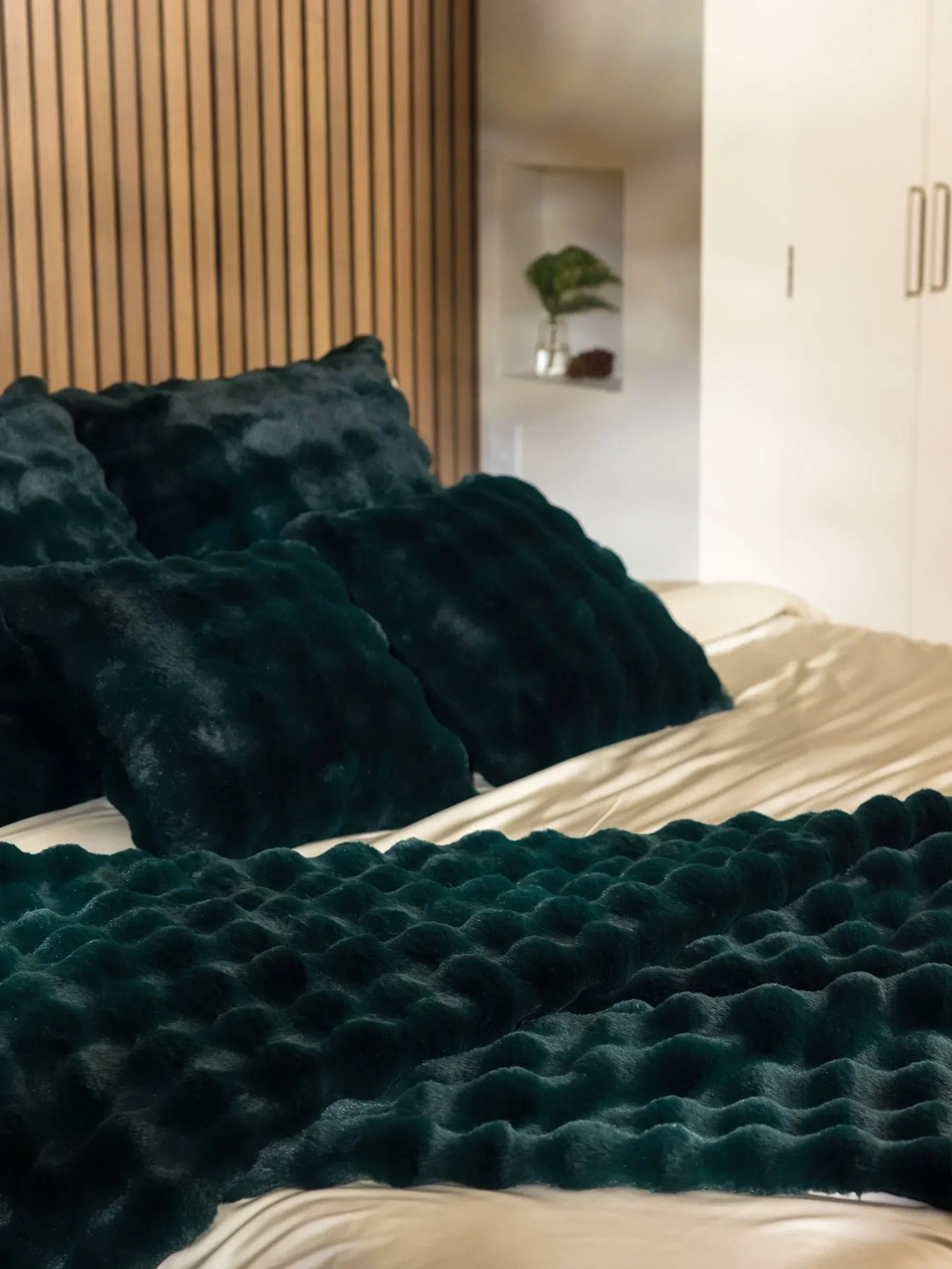 Bubble Cuddle Blanket - The Mayfair Hall