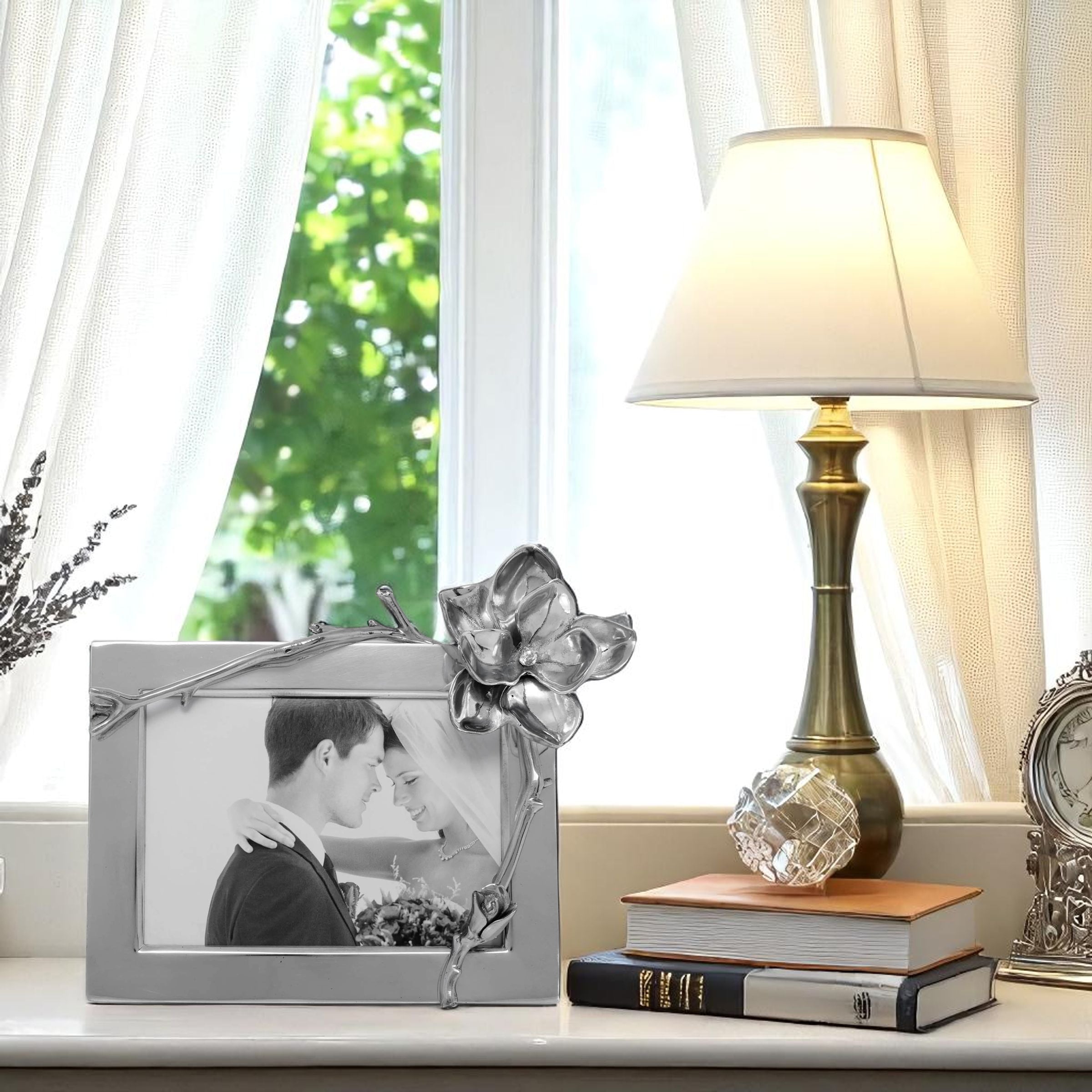 Magnolia Blossom Picture Frame - 5X7