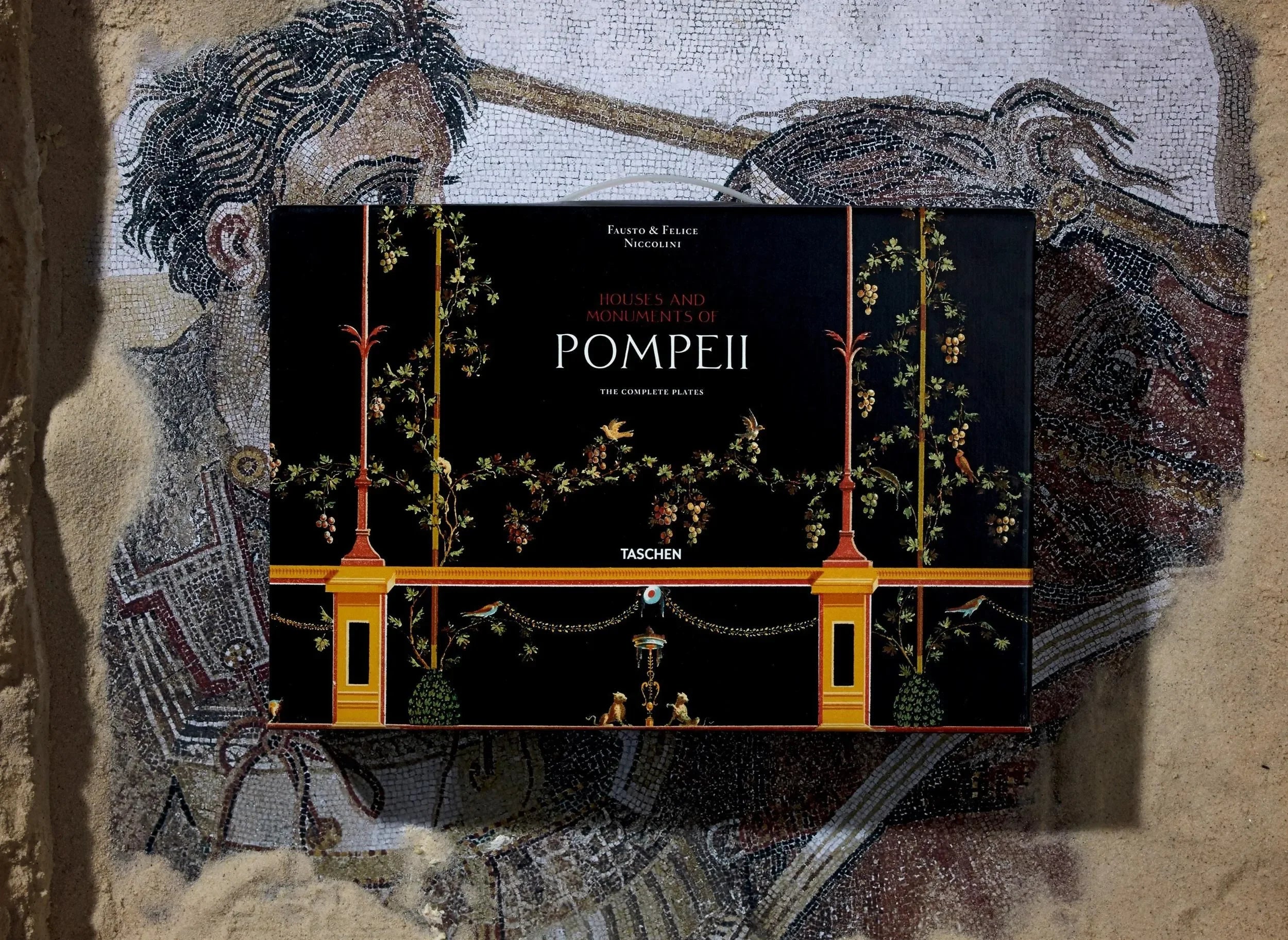 Fausto & Felice Niccolini. Houses and Monuments of Pompeii (German, French, English) - The Mayfair Hall