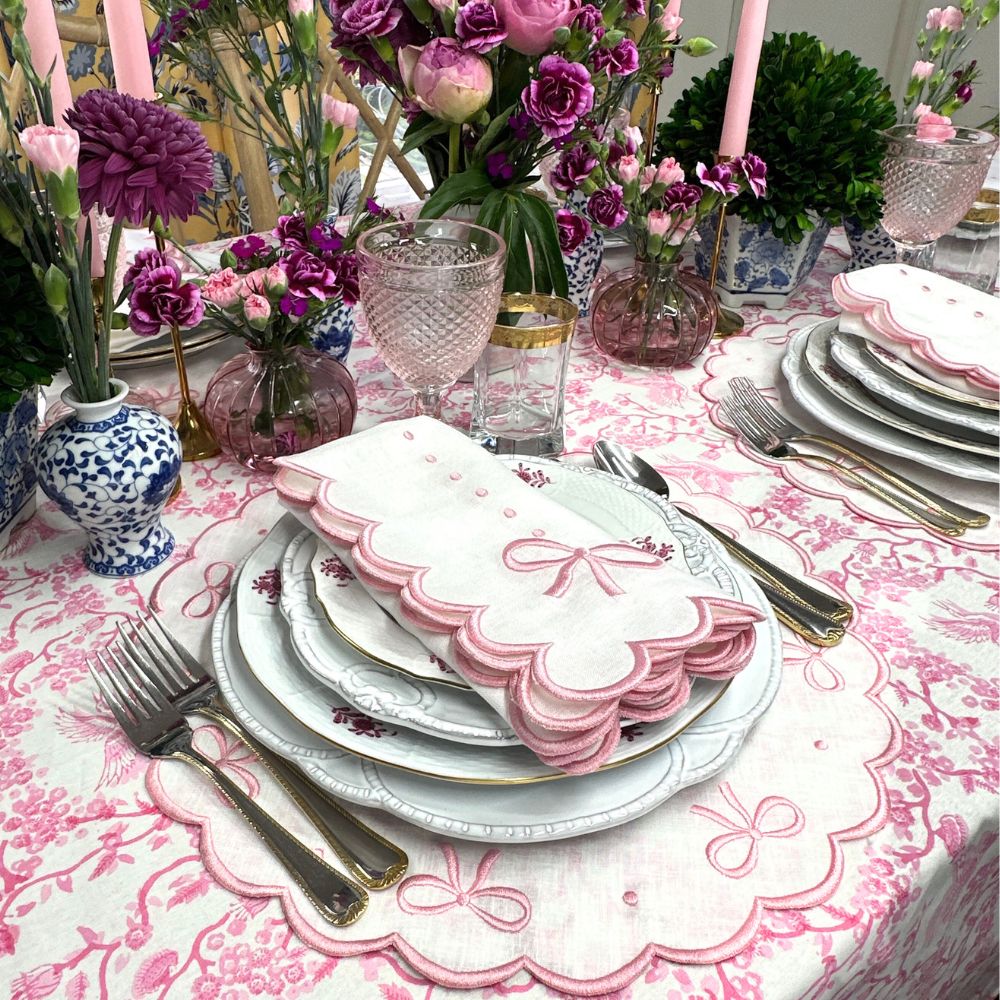 100% Linen - Studio Collection: Juliet Bows Placemats - White/Pink (Set of 4)