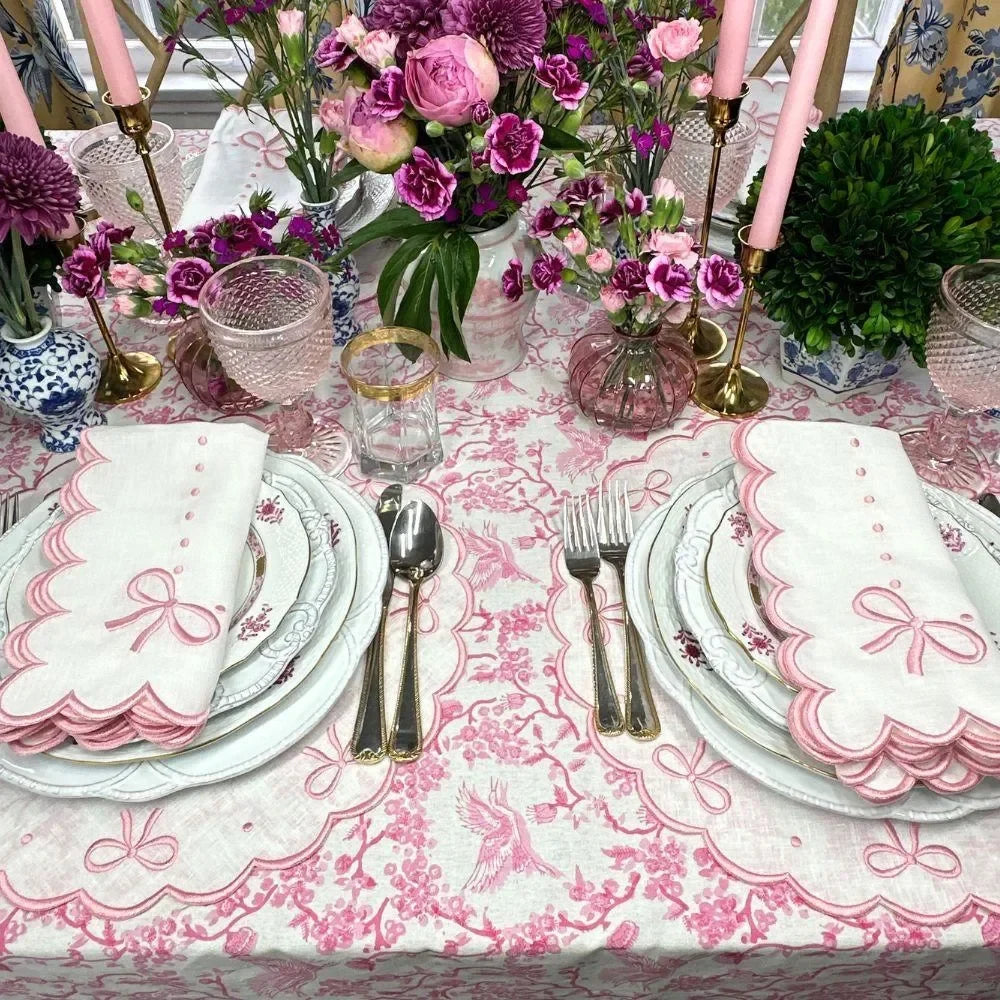 Studio Collection Juliet Bows Linen Napkins White and Pink (Set of 4) - The Mayfair Hall
