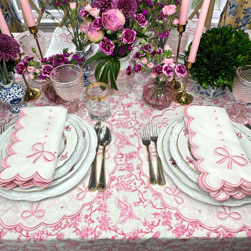 100% Linen - Studio Collection: Juliet Bows Napkins - White/Pink (Set of 4)