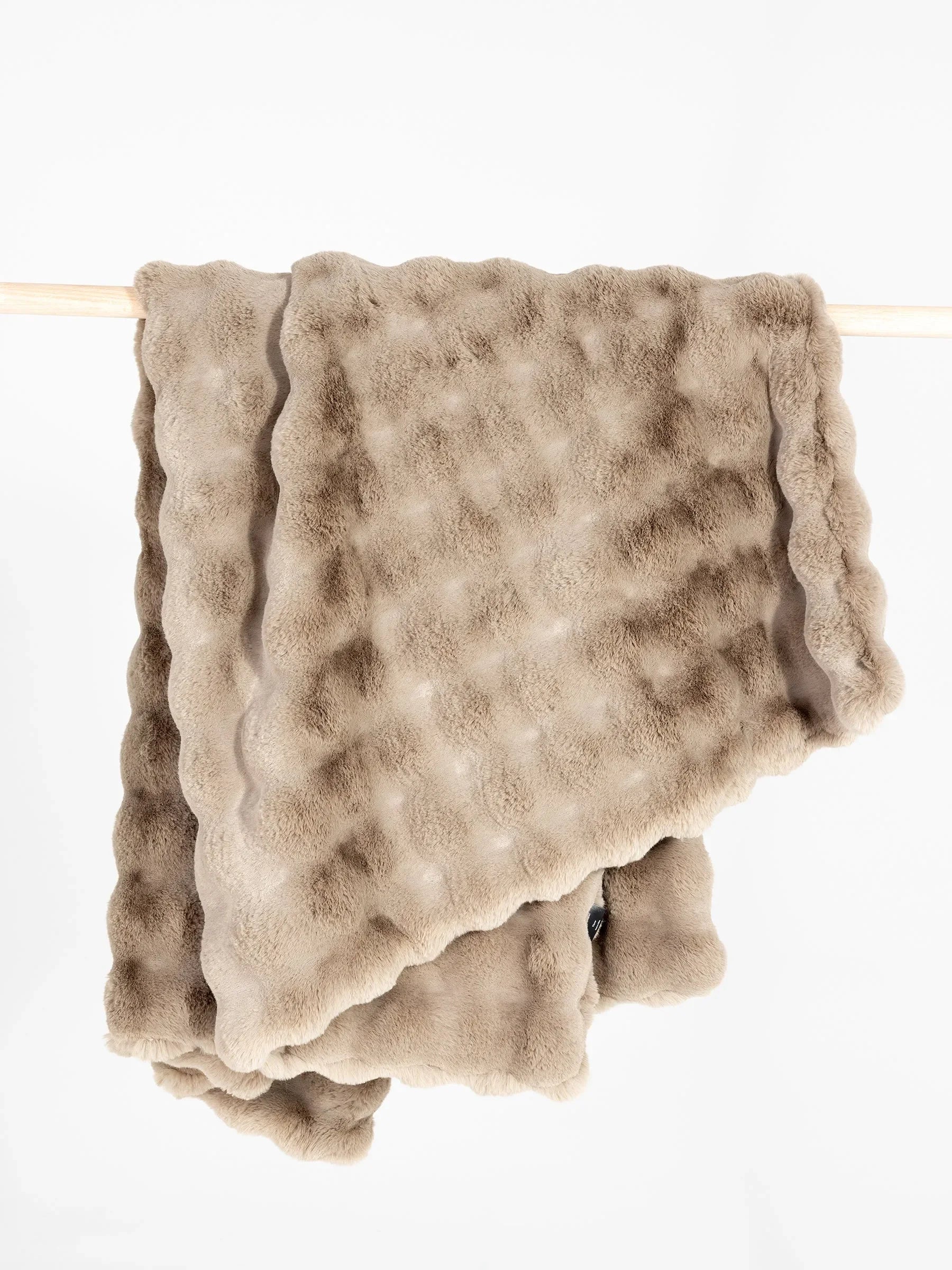 Bubble Cuddle Blanket - The Mayfair Hall
