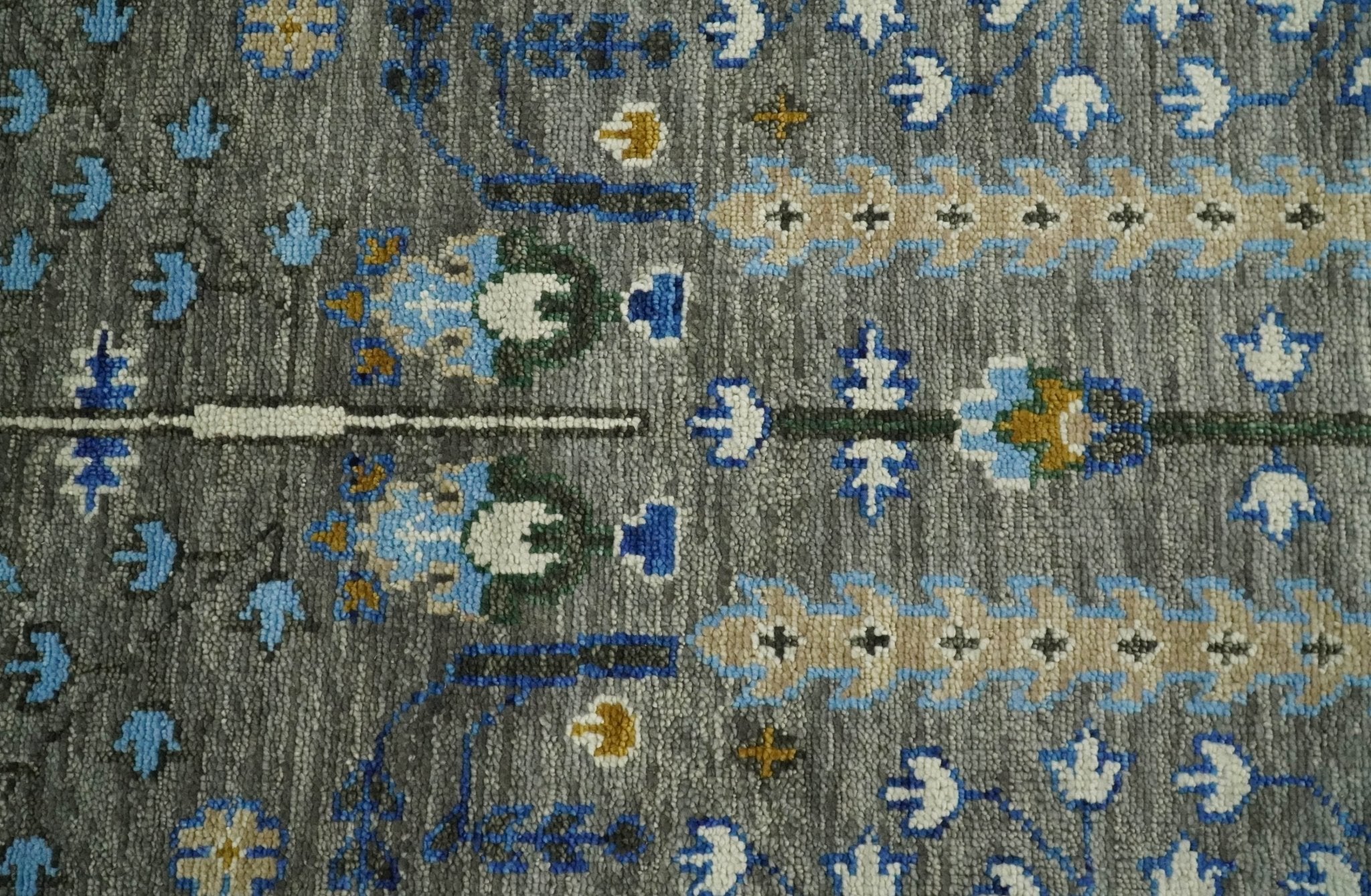 5x8, 6x9, 8x10, 9x12, 10x14 and 12x15 Hand Knotted Charcoal and Ivory Traditional Persian Vintage Heriz Serapi Wool Rug | TRDCP695 - The Rug Decor