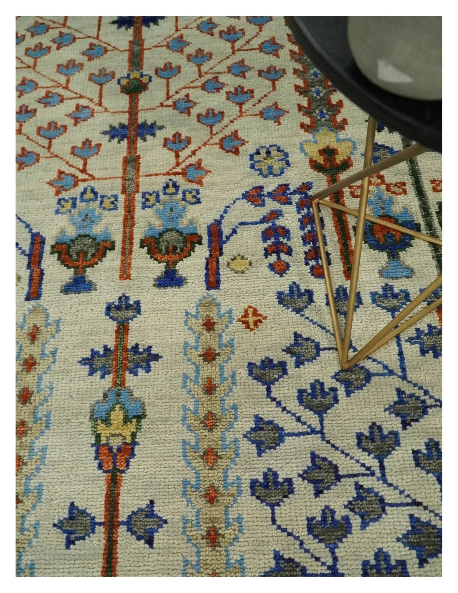 5x8, 6x9, 8x10, 9x12, 10x14 and 12x15 Hand Knotted Ivory and Charcoal Traditional Persian Vintage Heriz Serapi Wool Rug | TRDCP682 - The Rug Decor