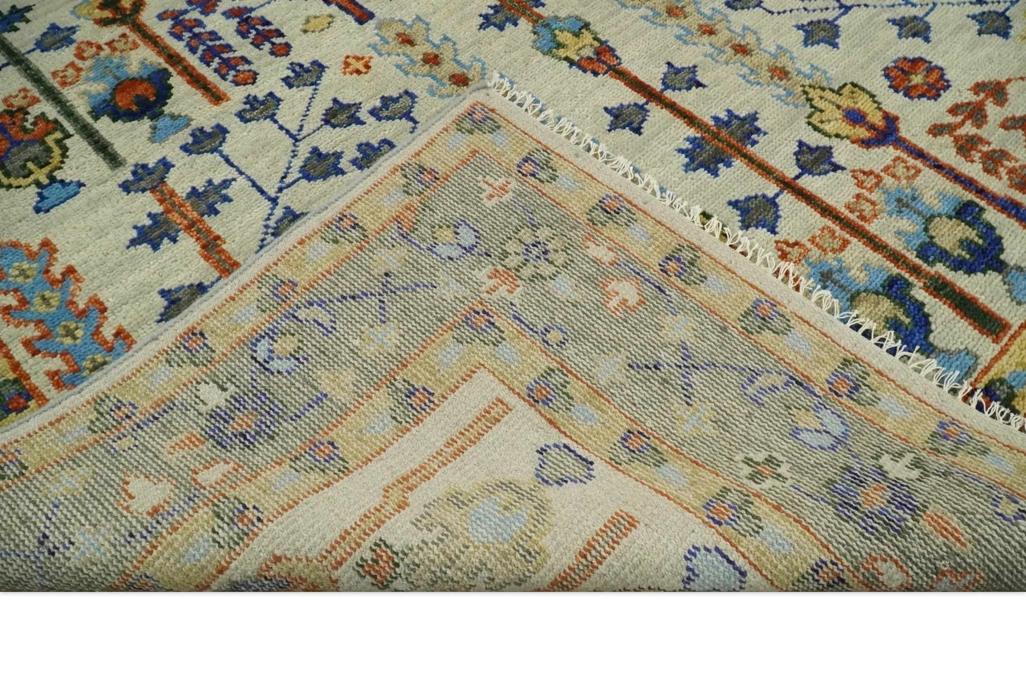 5x8, 6x9, 8x10, 9x12, 10x14 and 12x15 Hand Knotted Ivory and Charcoal Traditional Persian Vintage Heriz Serapi Wool Rug | TRDCP682 - The Rug Decor