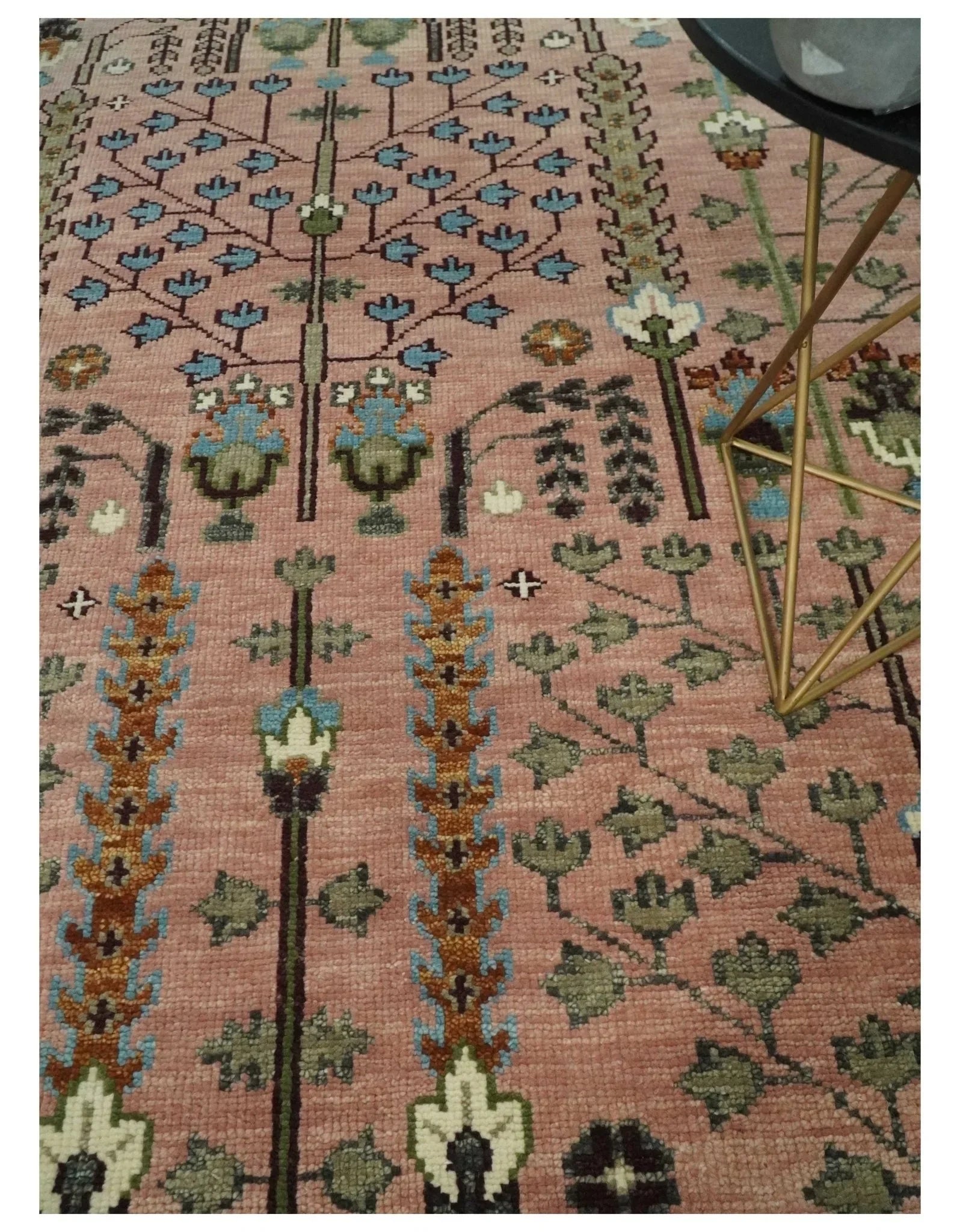 Pink, Olive, and Beige Traditional Vintage Heriz Serapi Wool Rug