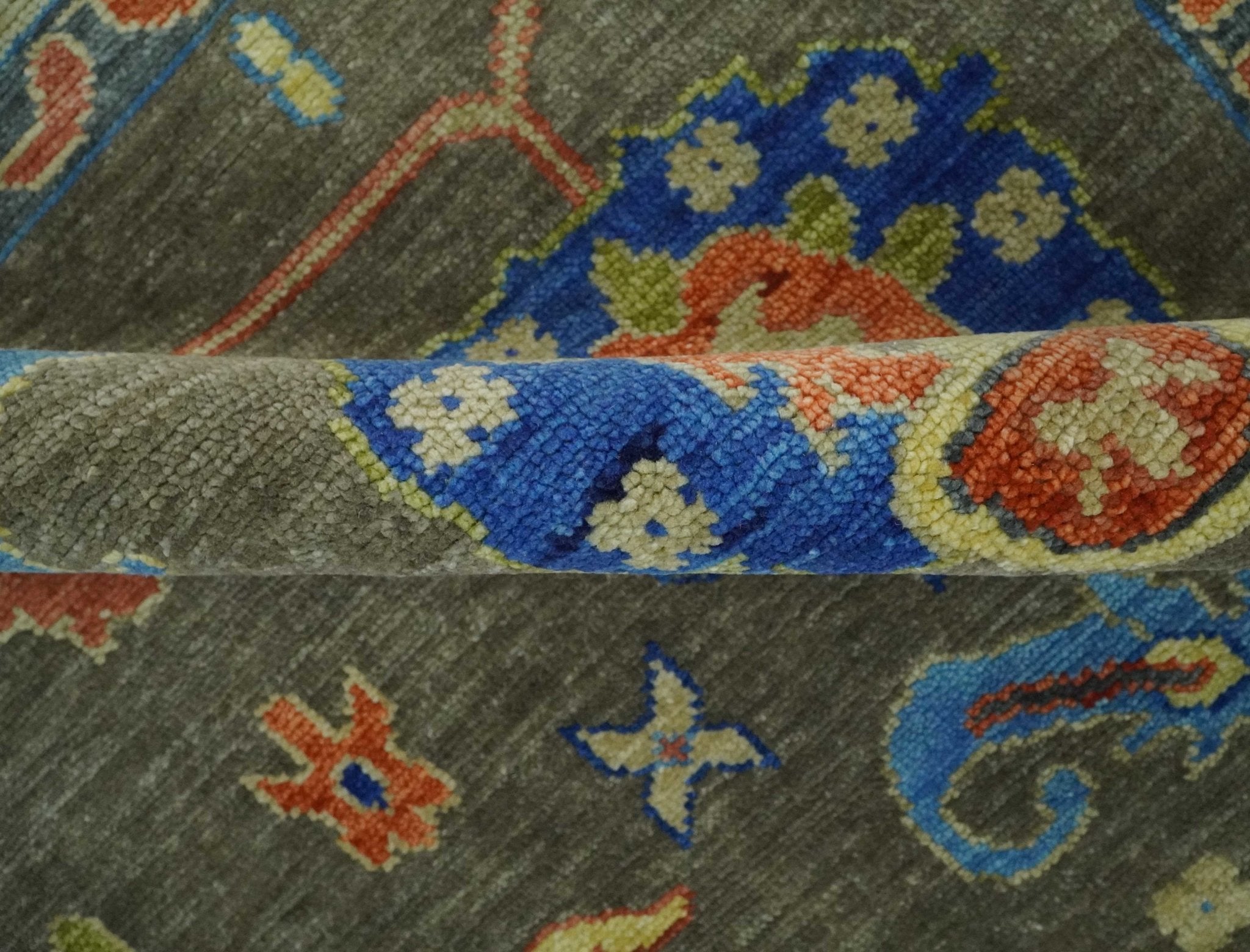 6x9, 8x10, 9x12, 10x14 and 12x15 Wool Traditional Persian Olive and Blue Vibrant Colorful Hand knotted Oushak Area Rug | TRDCP1079 - The Rug Decor