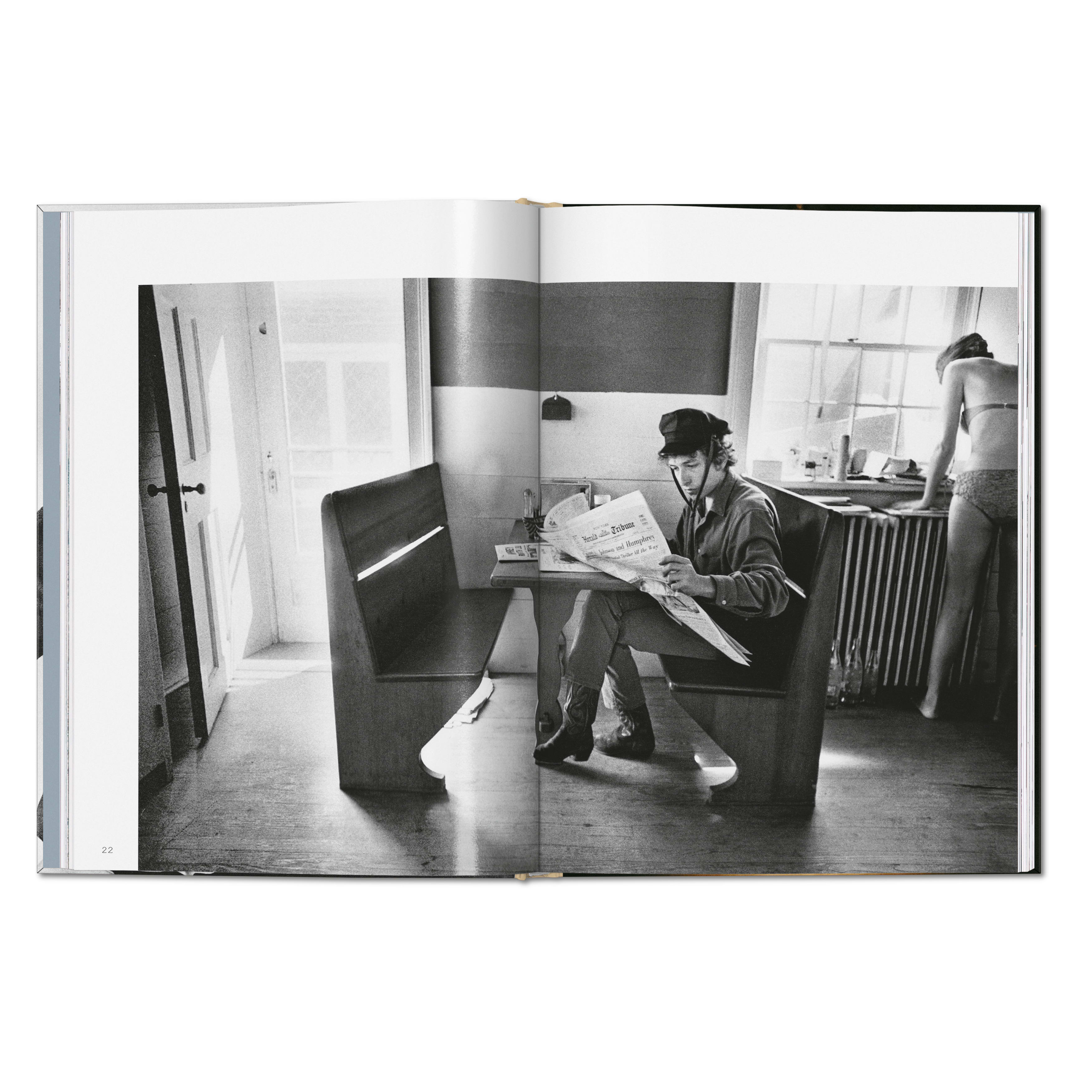 Daniel Kramer. Bob Dylan. A Year and a Day (English)