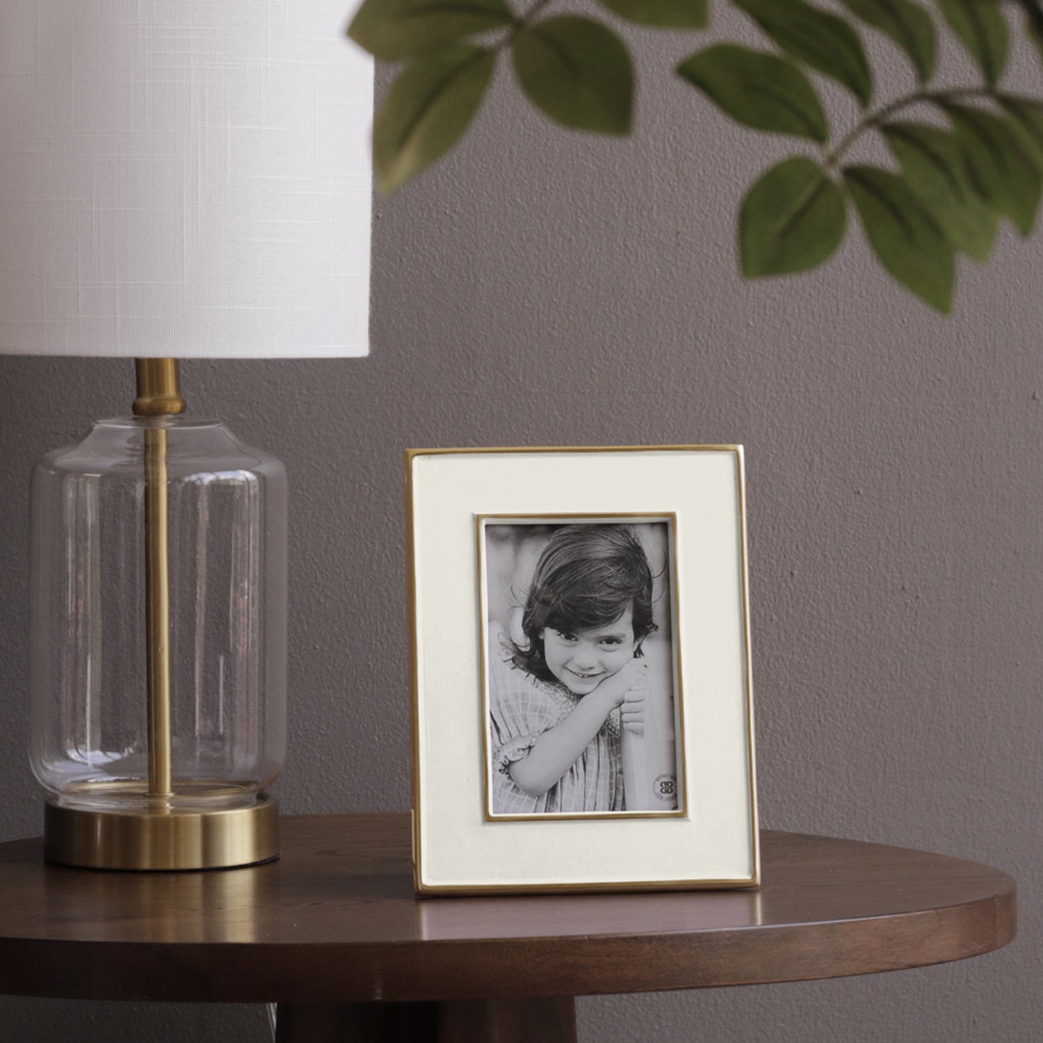 FRAME Encanto Jason 4 x 6 (Cream)