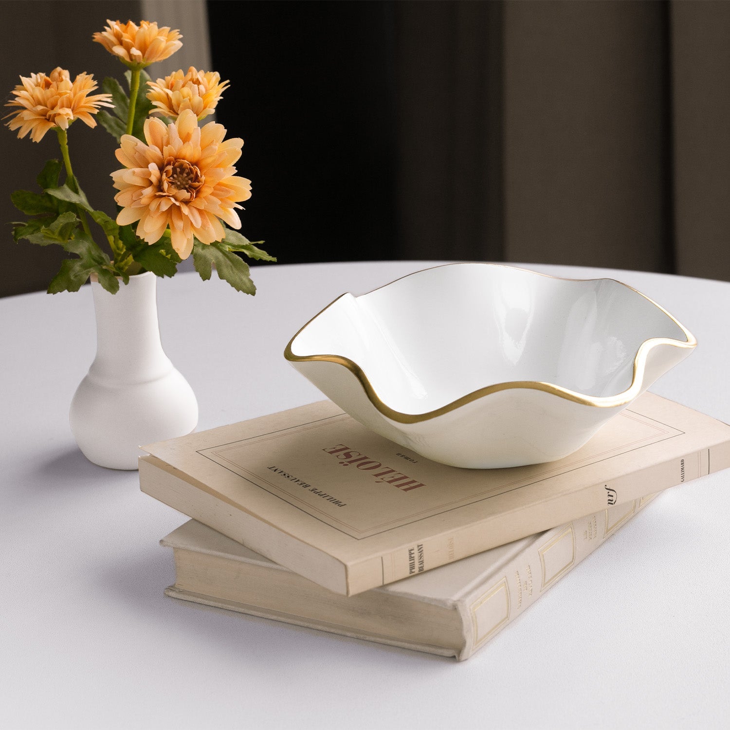 ENCANTO Carola Small Round Bowl (Cream and White)