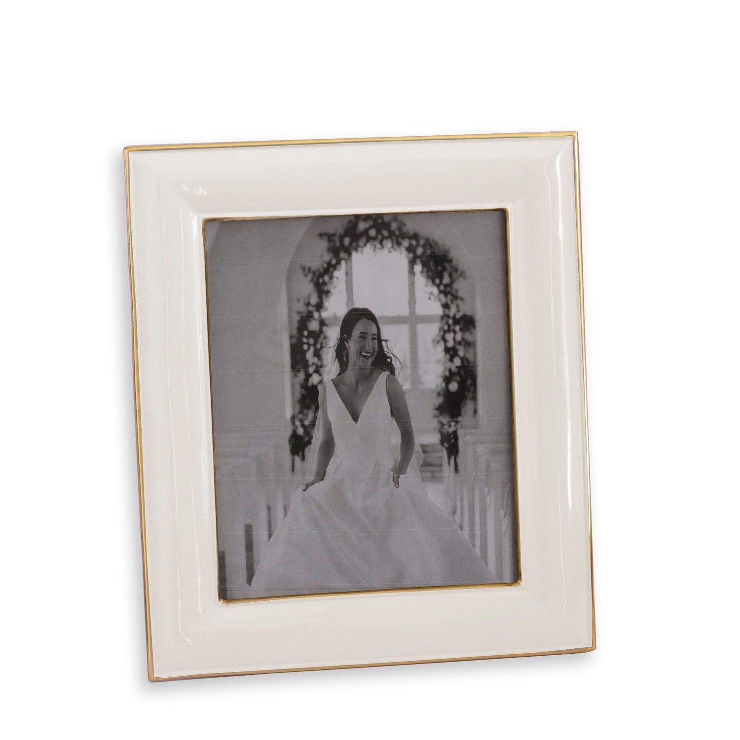 FRAME Encanto Charlotte 8 x 10 Cream