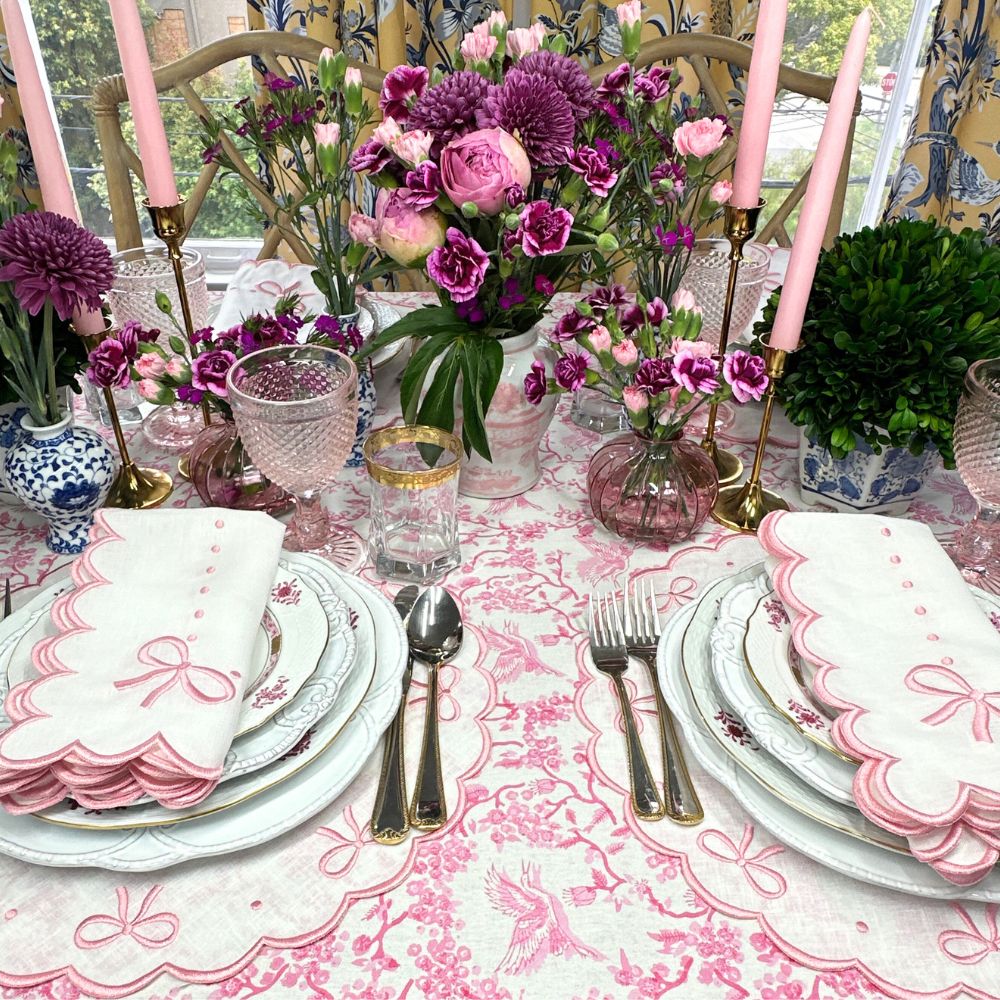 100% Linen - Studio Collection: Juliet Bows Placemats - White/Pink (Set of 4)