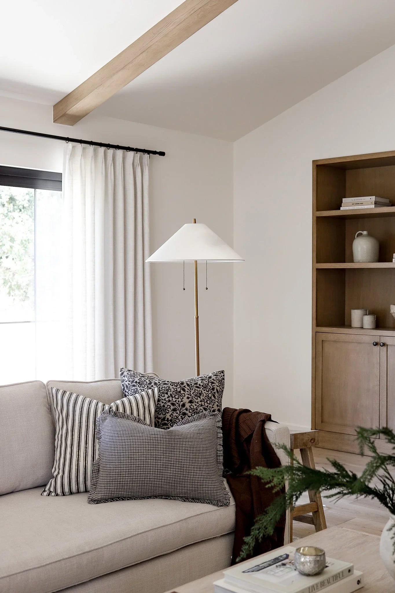 Essie Floral Pillow Cover - The Mayfair Hall