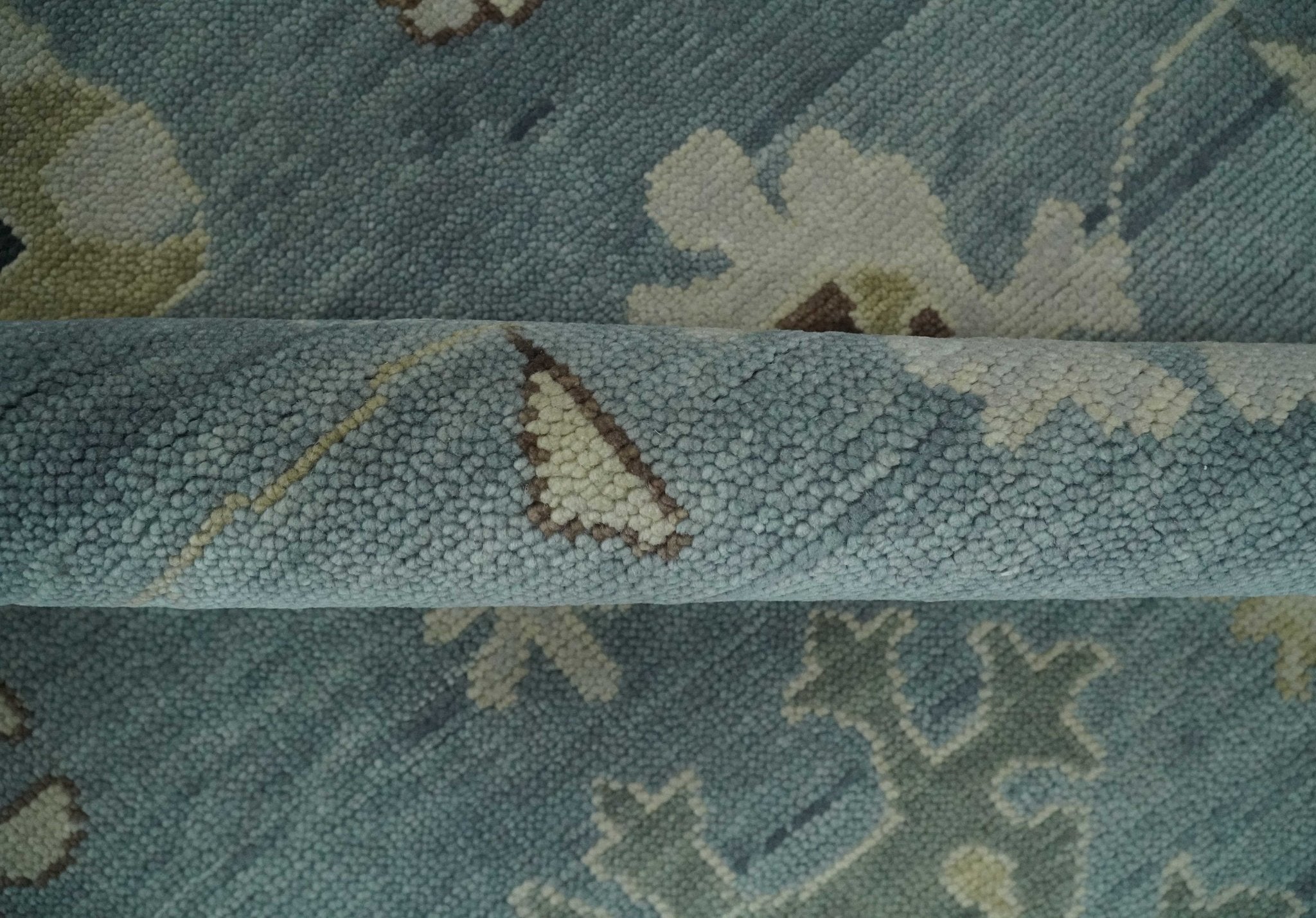 8x10, 9x12, 10x14 and 12x15 Hand Knotted Silver and Beige Traditional Oushak Vintage Wool Rug | NT40 - The Rug Decor