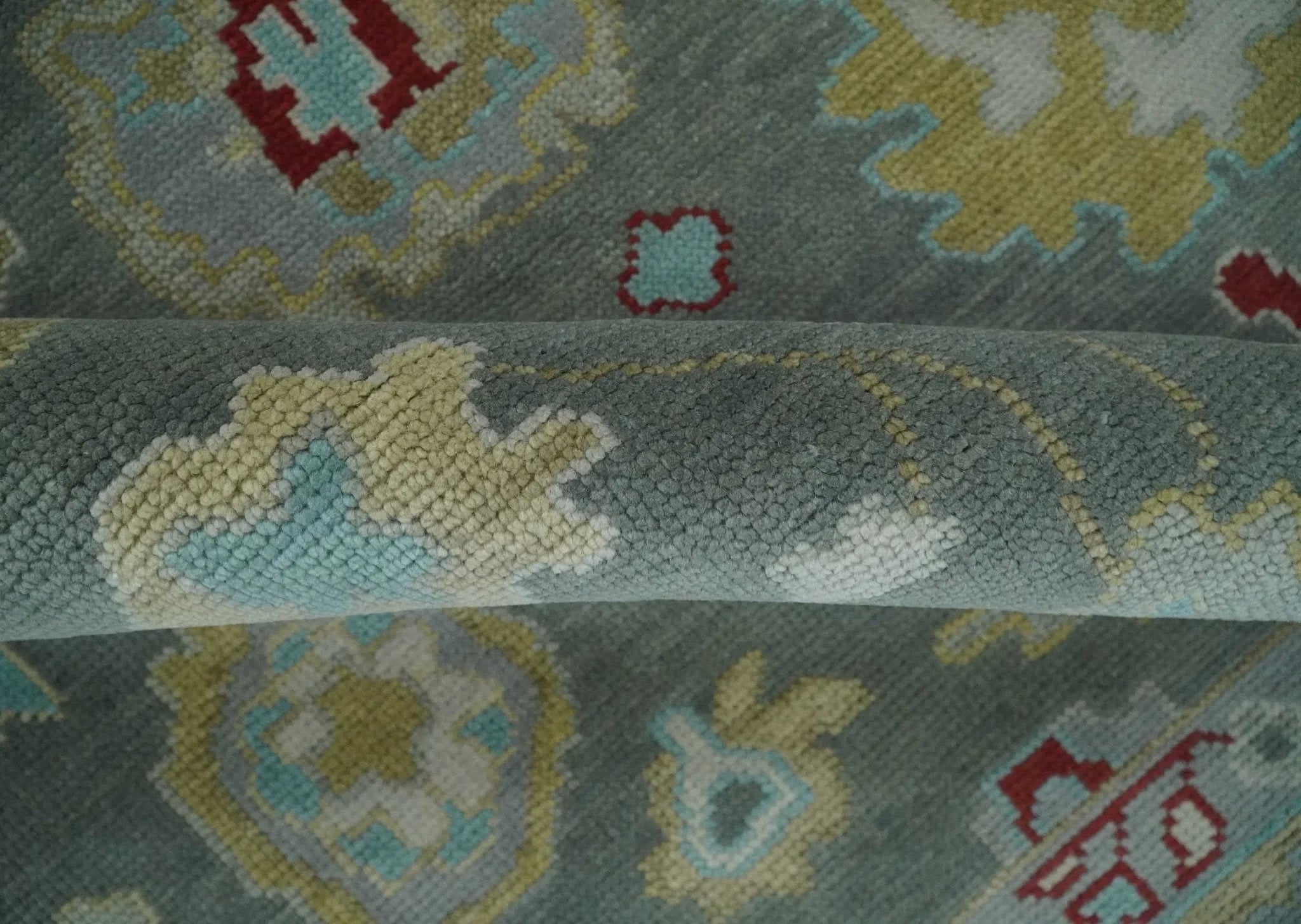 8x10, 9x12, 10x14 and 12x15 Hand Knotted Silver and Beige Traditional Persian Oushak Wool Rug | NT18 - The Rug Decor