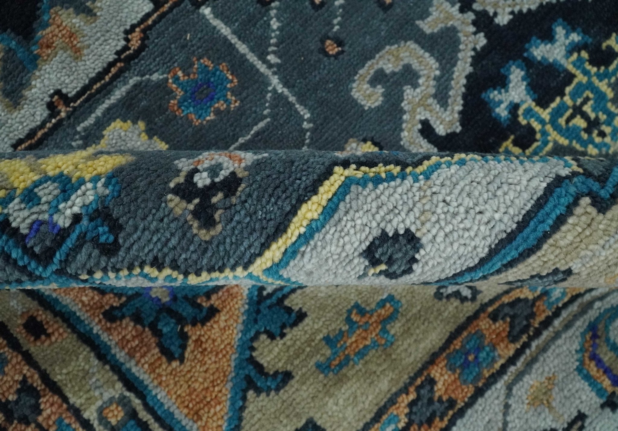 8x10 Blue, Silver and Beige Hand Knotted Traditional Heriz Serapi Wool Area Rug