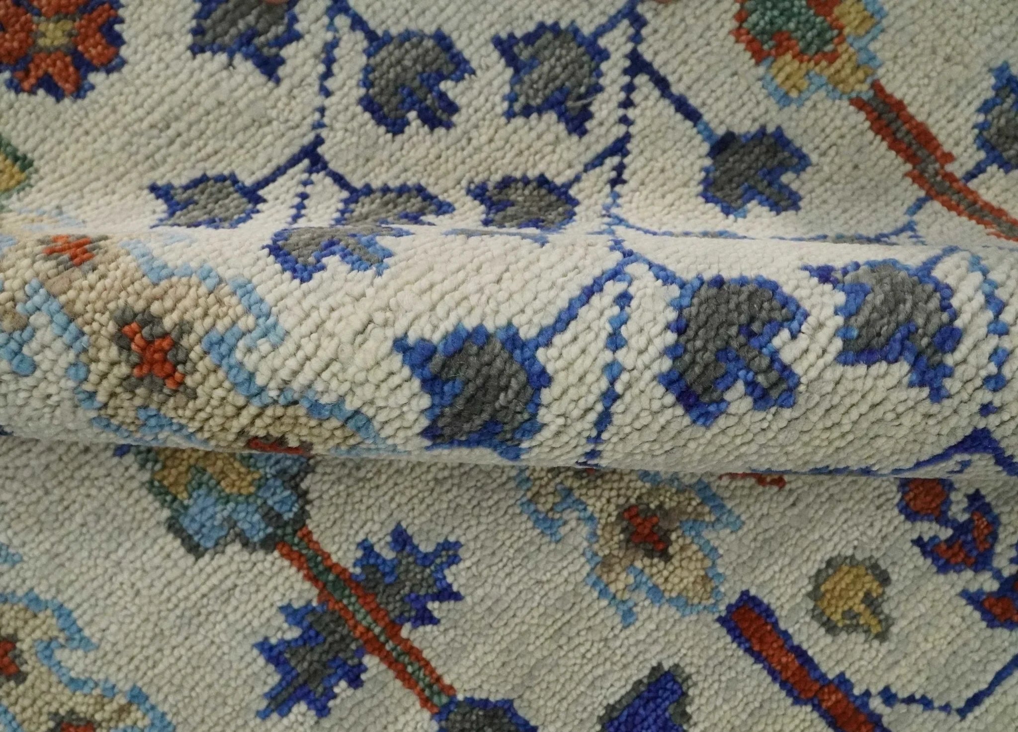 8x10 Hand Knotted Antique Ivory, Blue and Gray Traditional Persian Vintage Oushak Wool Rug | TRDCP712 - The Rug Decor