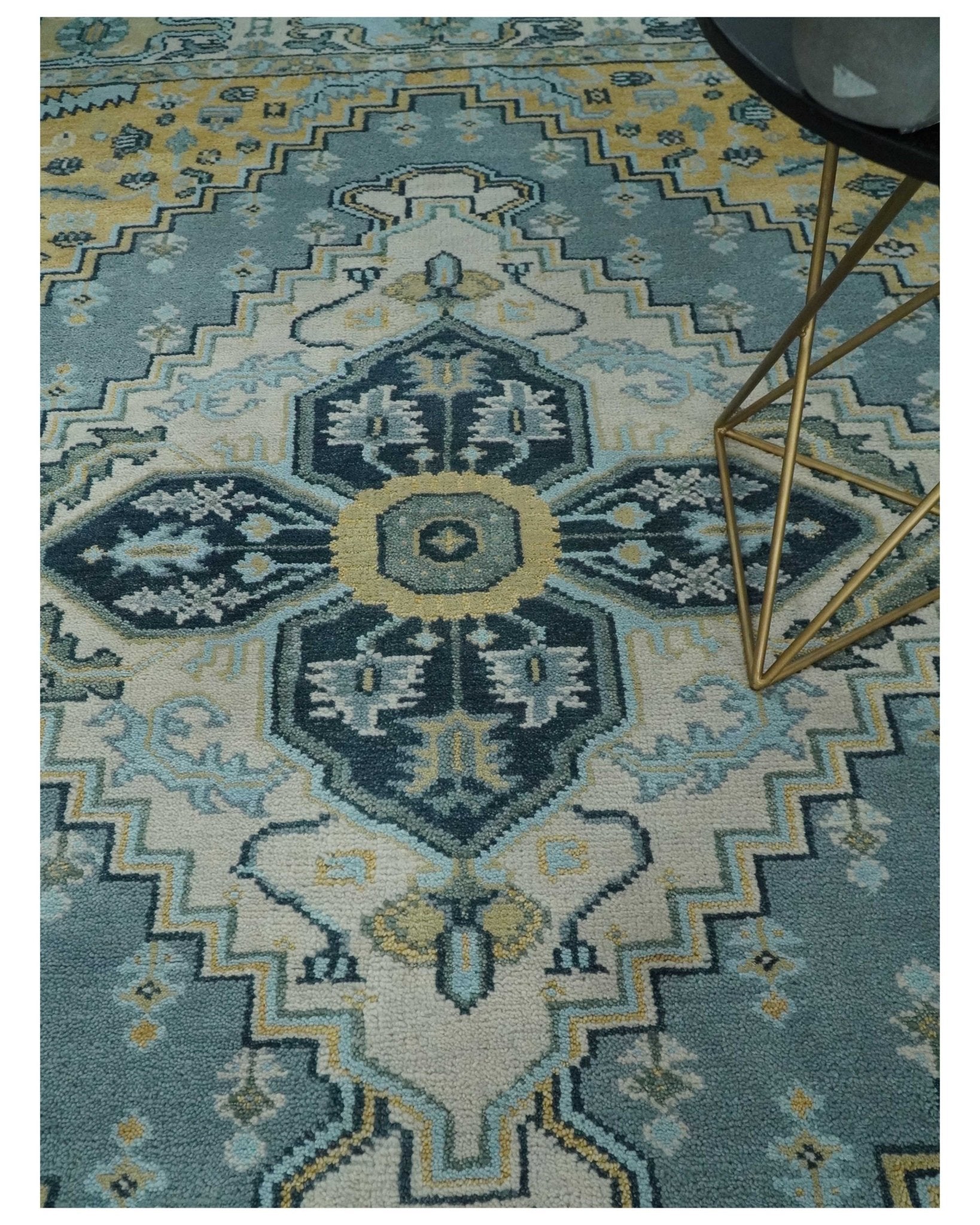 8x10 Ivory, Blue and Beige Heriz Serapi Traditional Persian Antique Hand Knotted Wool Area Rug | TRDCP1117810