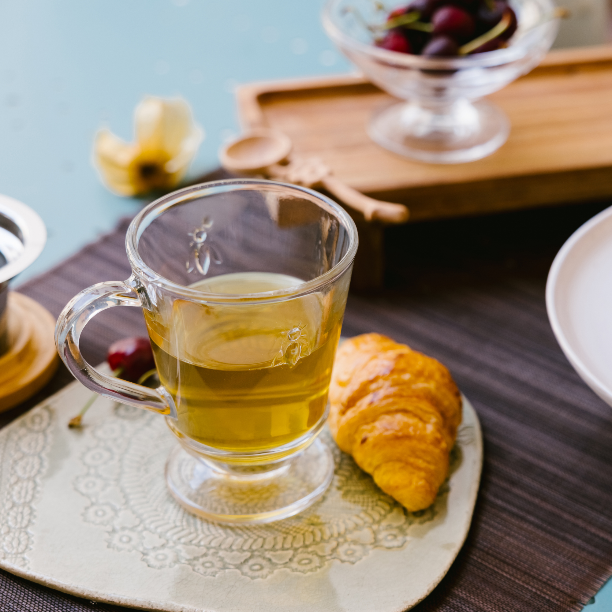 Bee Coffee Mugs — Set of 6