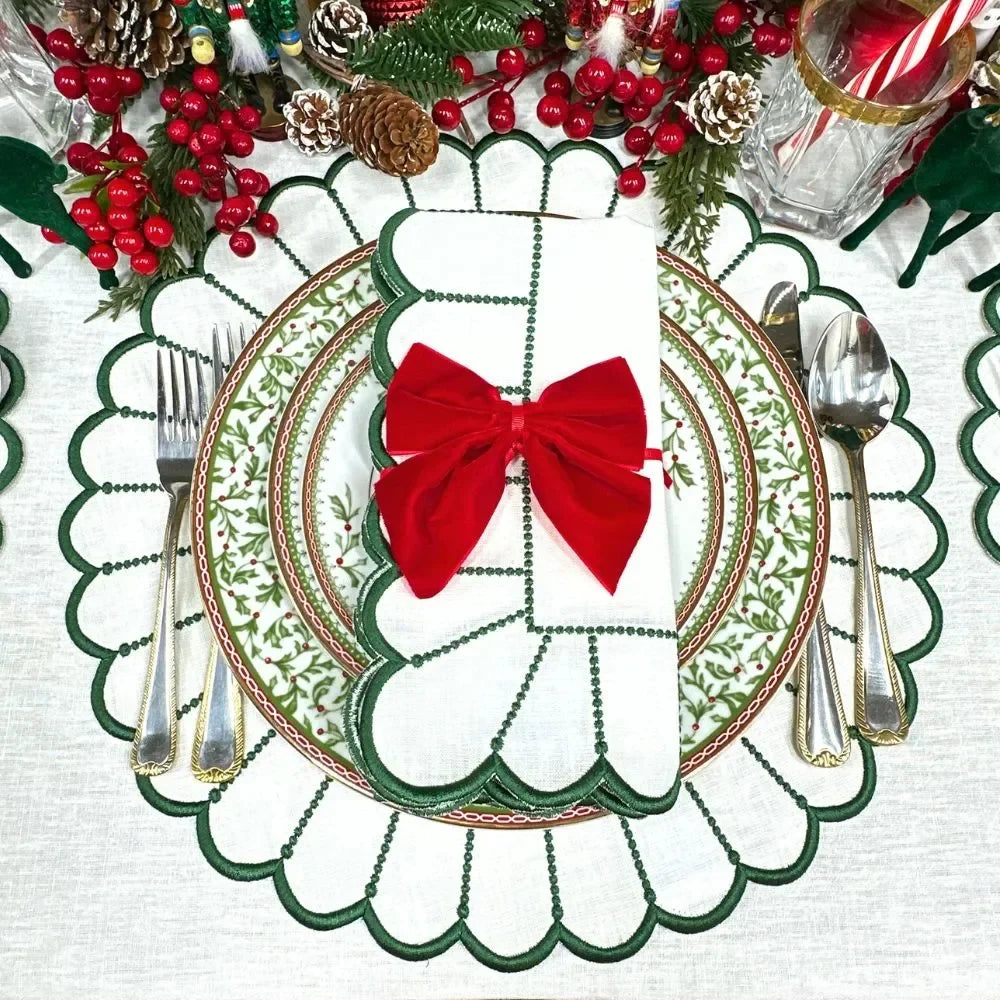 Studio Collection: Pippa Napkin - White/Dark Green (Set of 4) - The Mayfair Hall