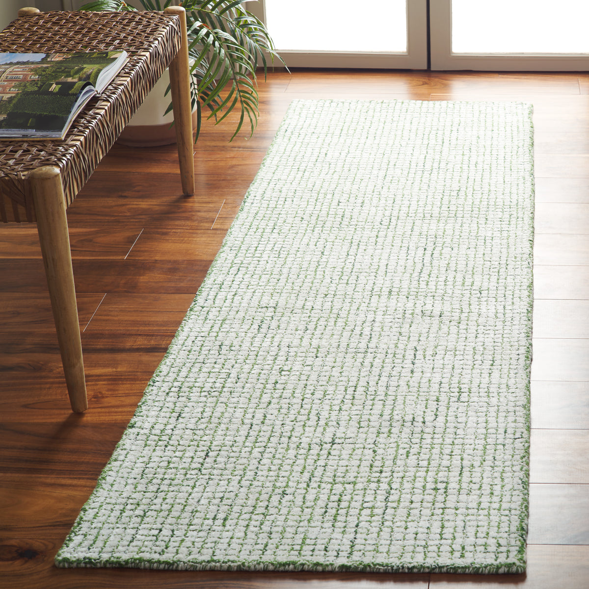 Abstract Modern Hand Tufted Area Rug in Ivory and Green