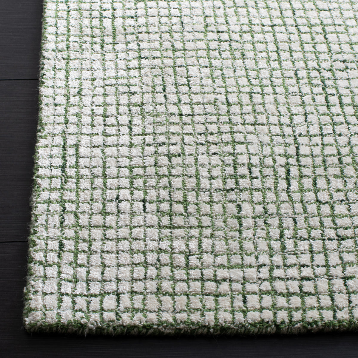 Abstract Modern Hand Tufted Area Rug in Ivory and Green