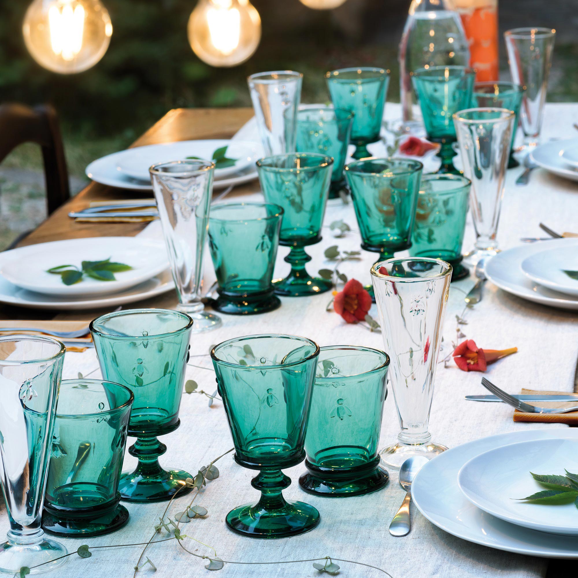 Bee Champagne Flutes — Set of 6