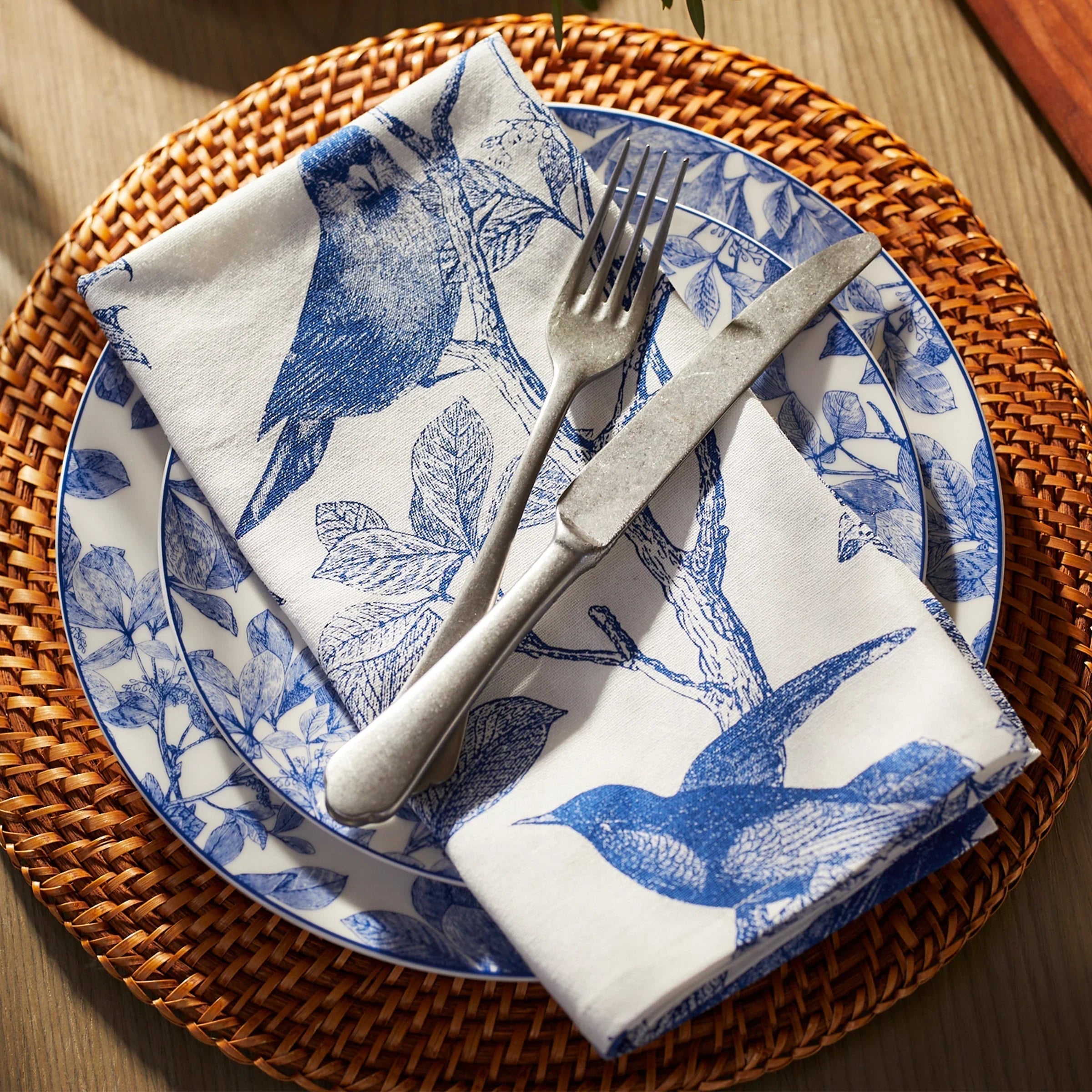 Arbor Birds Dinner Napkins, Set of 4 - The Mayfair Hall