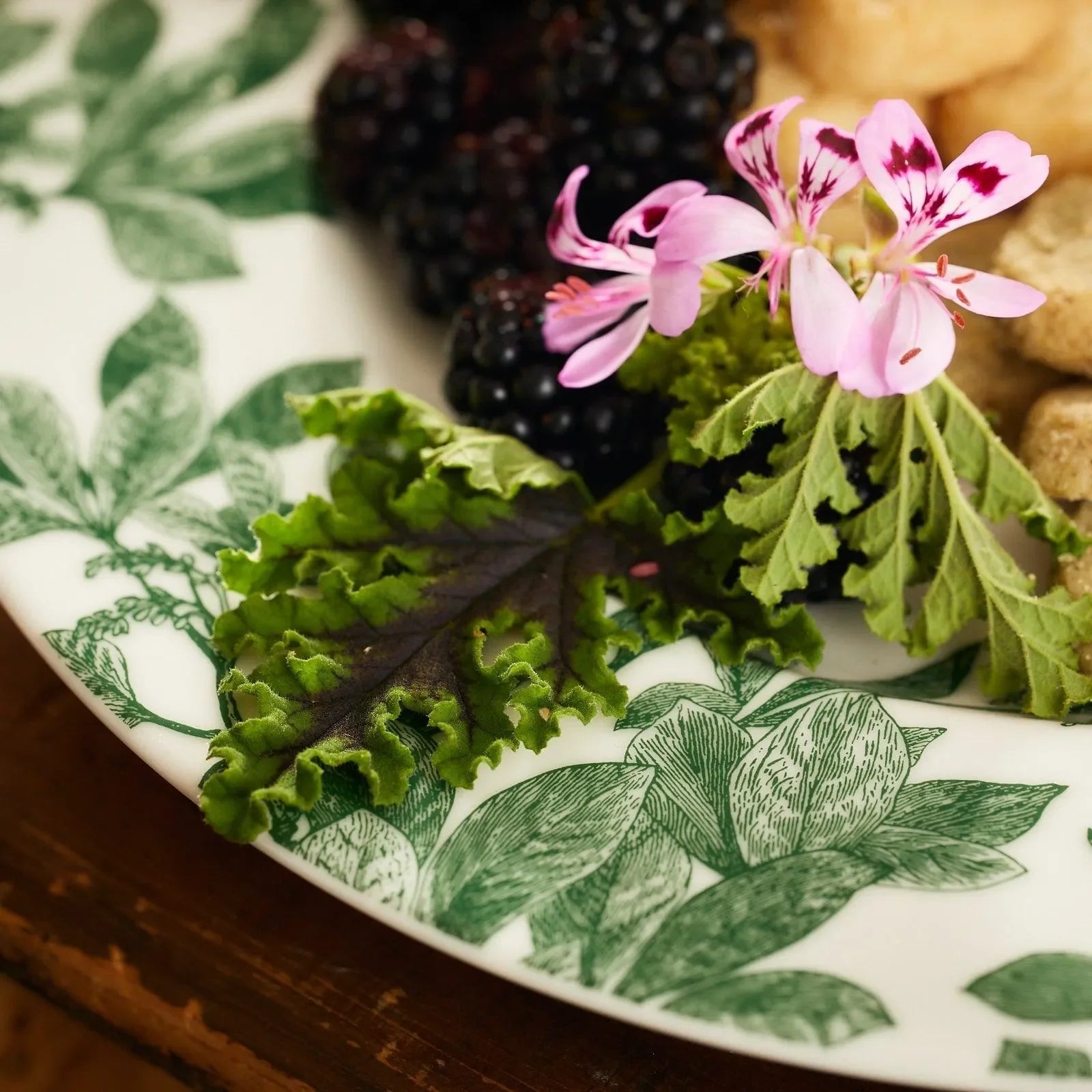 Arbor Porcelain Dinner Plate - The Mayfair Hall
