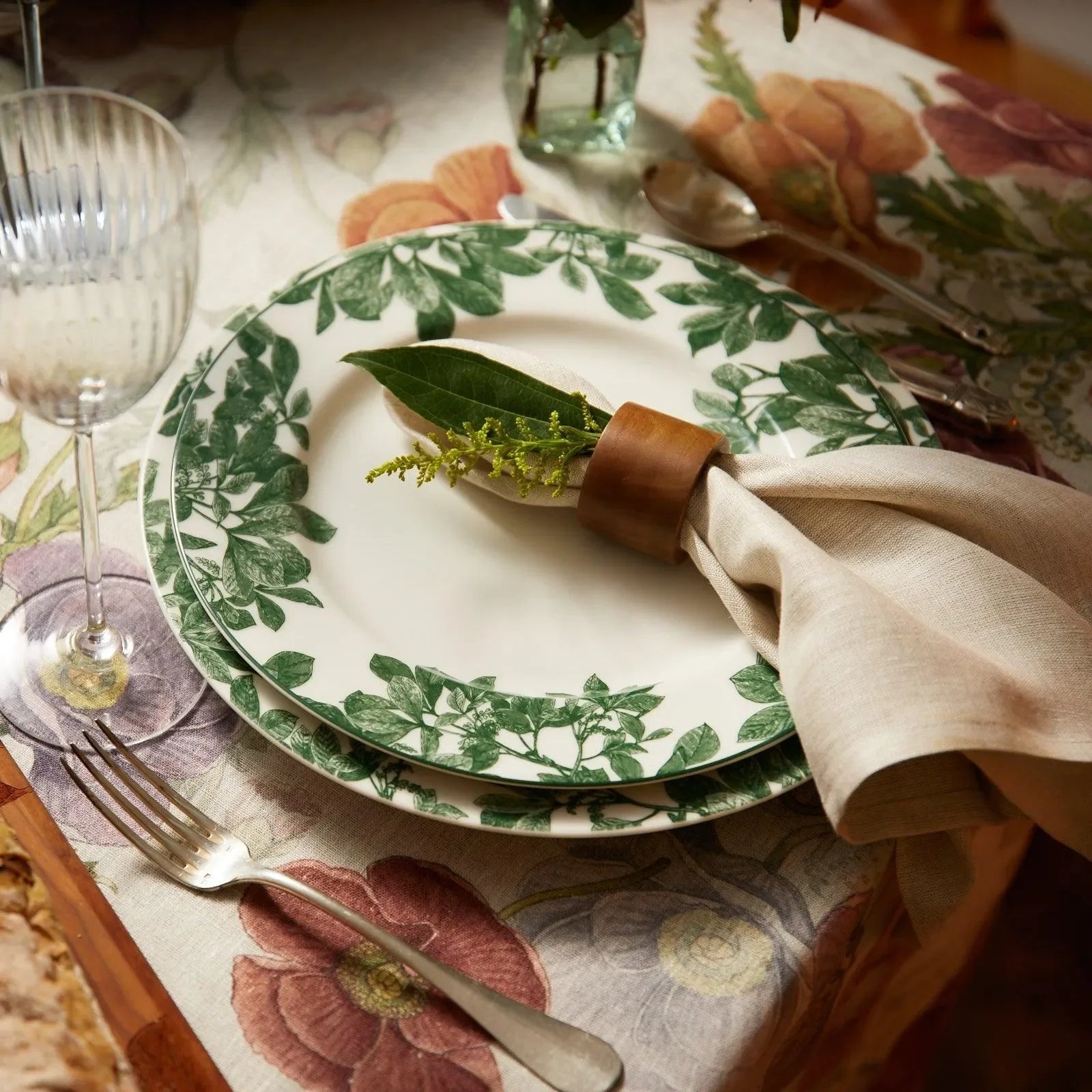 Arbor Porcelain Dinner Plate - The Mayfair Hall