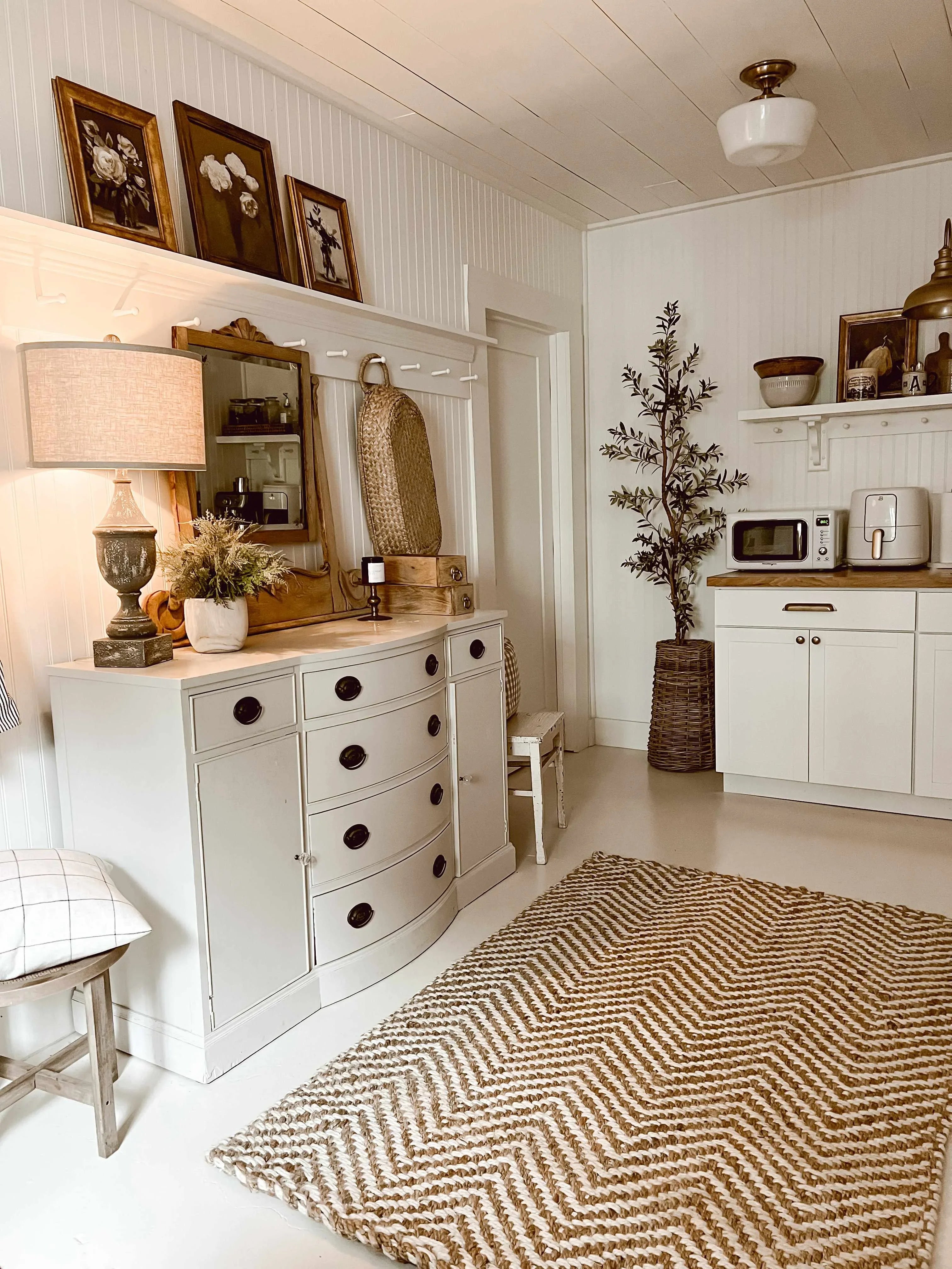 Aren Jute Area Rug - The Mayfair Hall